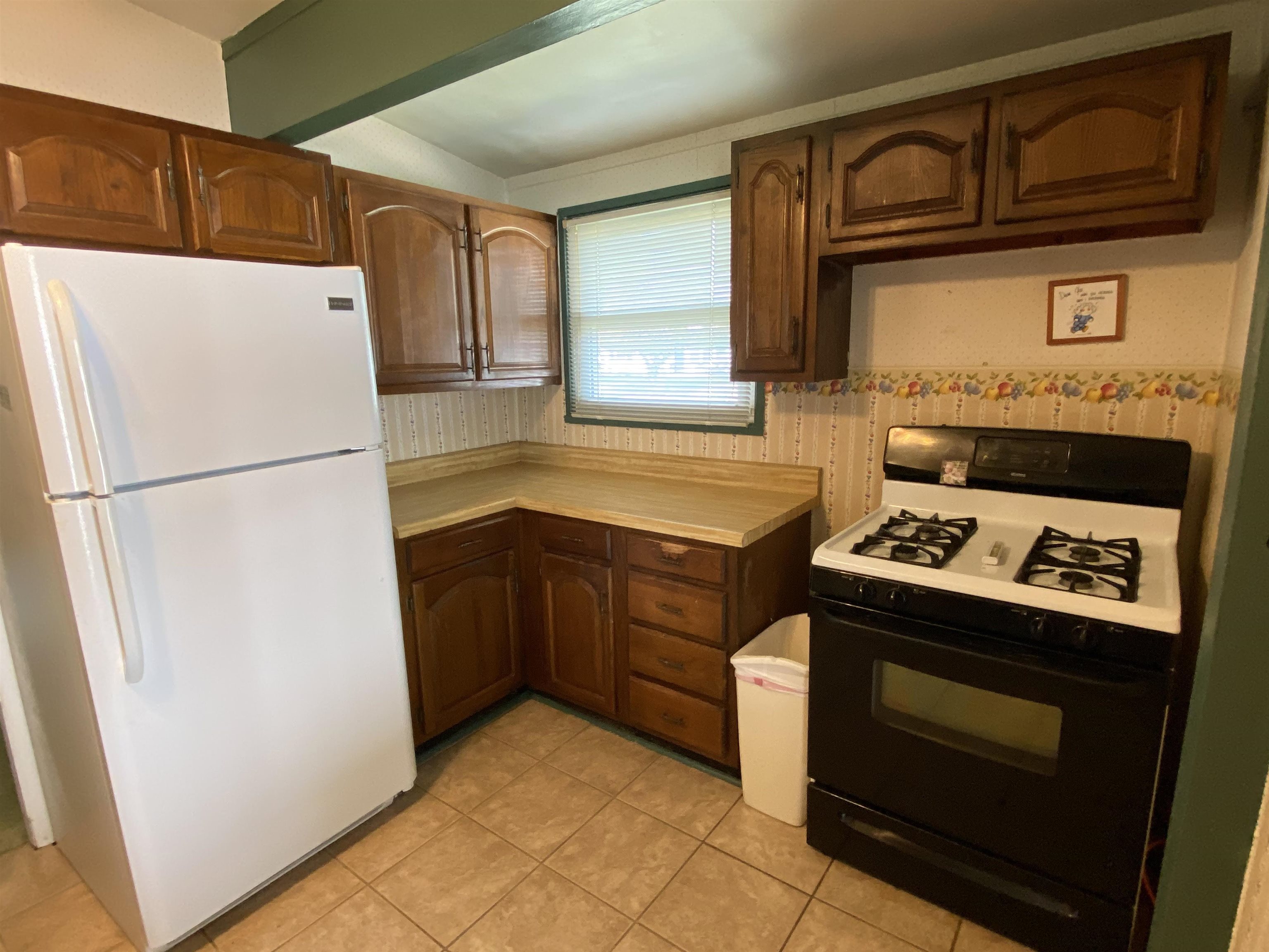 3214 Baybrook Street, Owensboro, Kentucky 42301, 3 Bedrooms Bedrooms, ,1 BathroomBathrooms,Single Family Residence,For Sale,Baybrook Street,88060