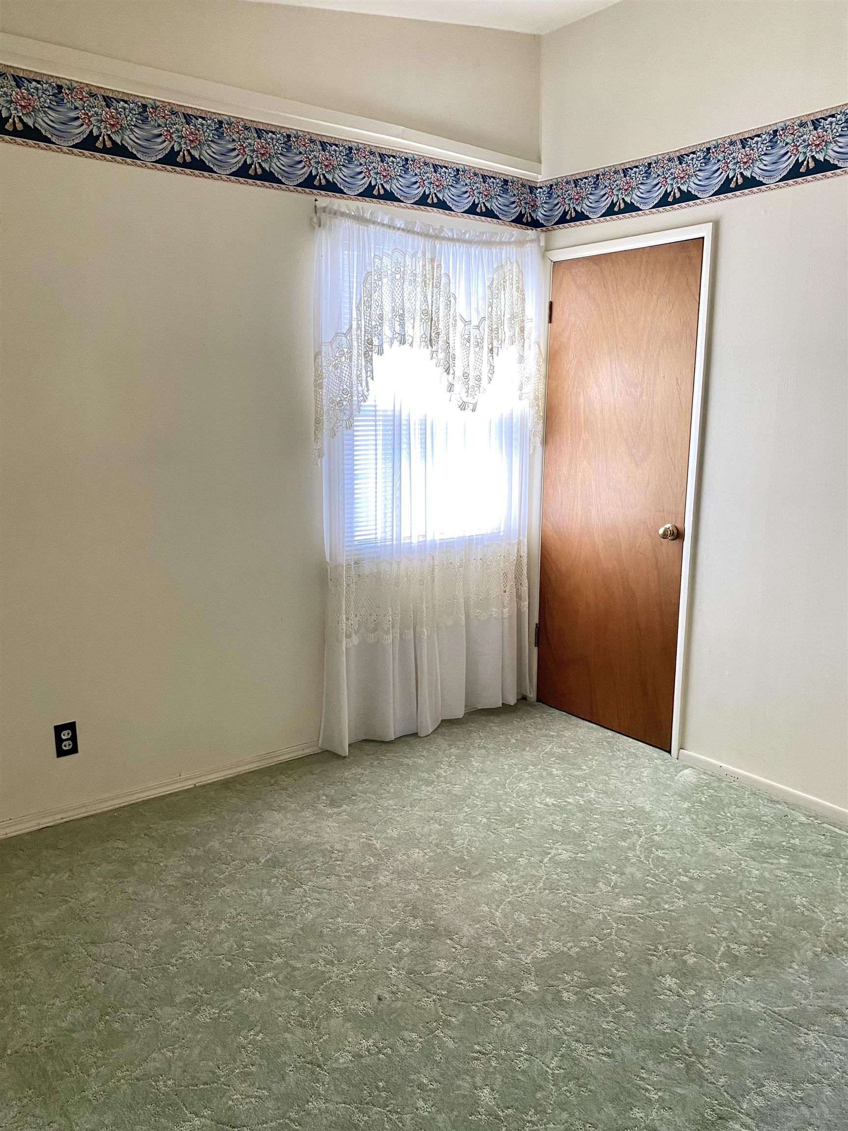3214 Baybrook Street, Owensboro, Kentucky 42301, 3 Bedrooms Bedrooms, ,1 BathroomBathrooms,Single Family Residence,For Sale,Baybrook Street,88060