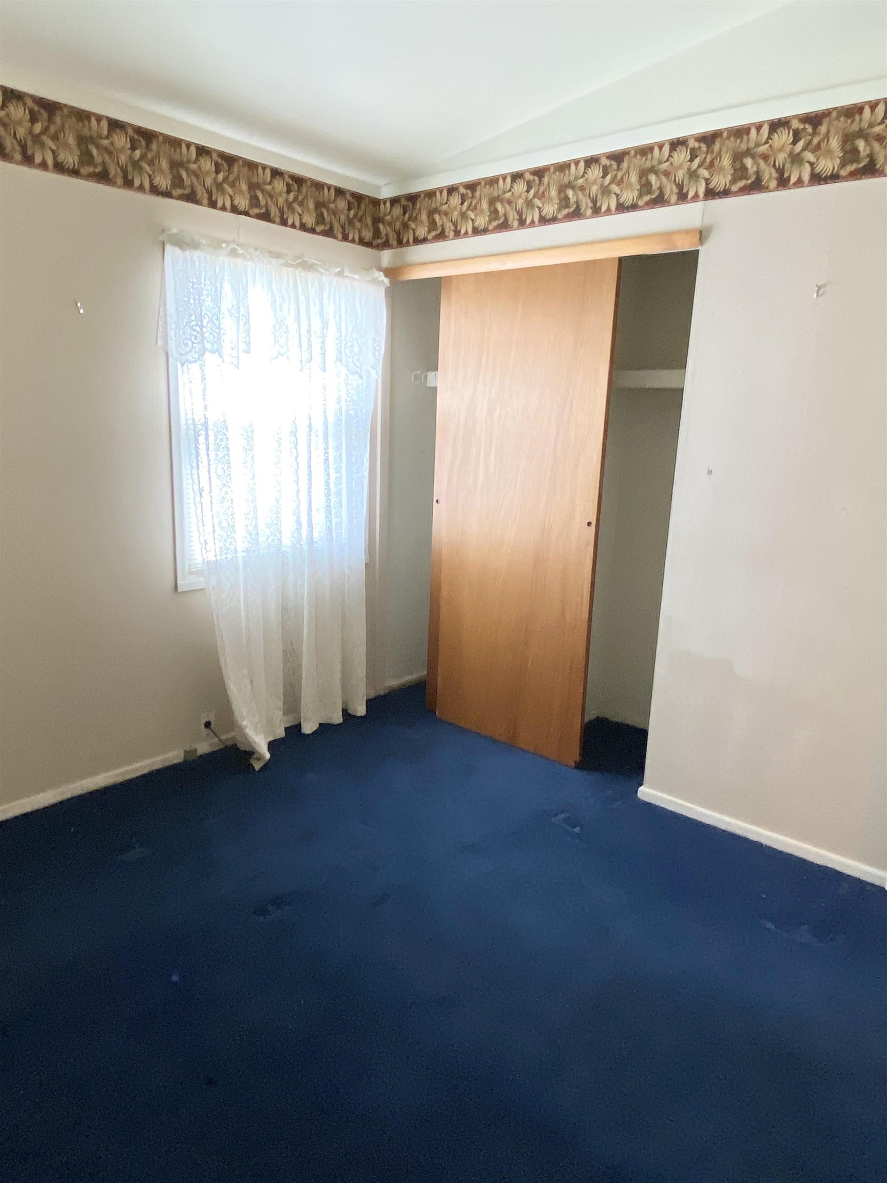 3214 Baybrook Street, Owensboro, Kentucky 42301, 3 Bedrooms Bedrooms, ,1 BathroomBathrooms,Single Family Residence,For Sale,Baybrook Street,88060
