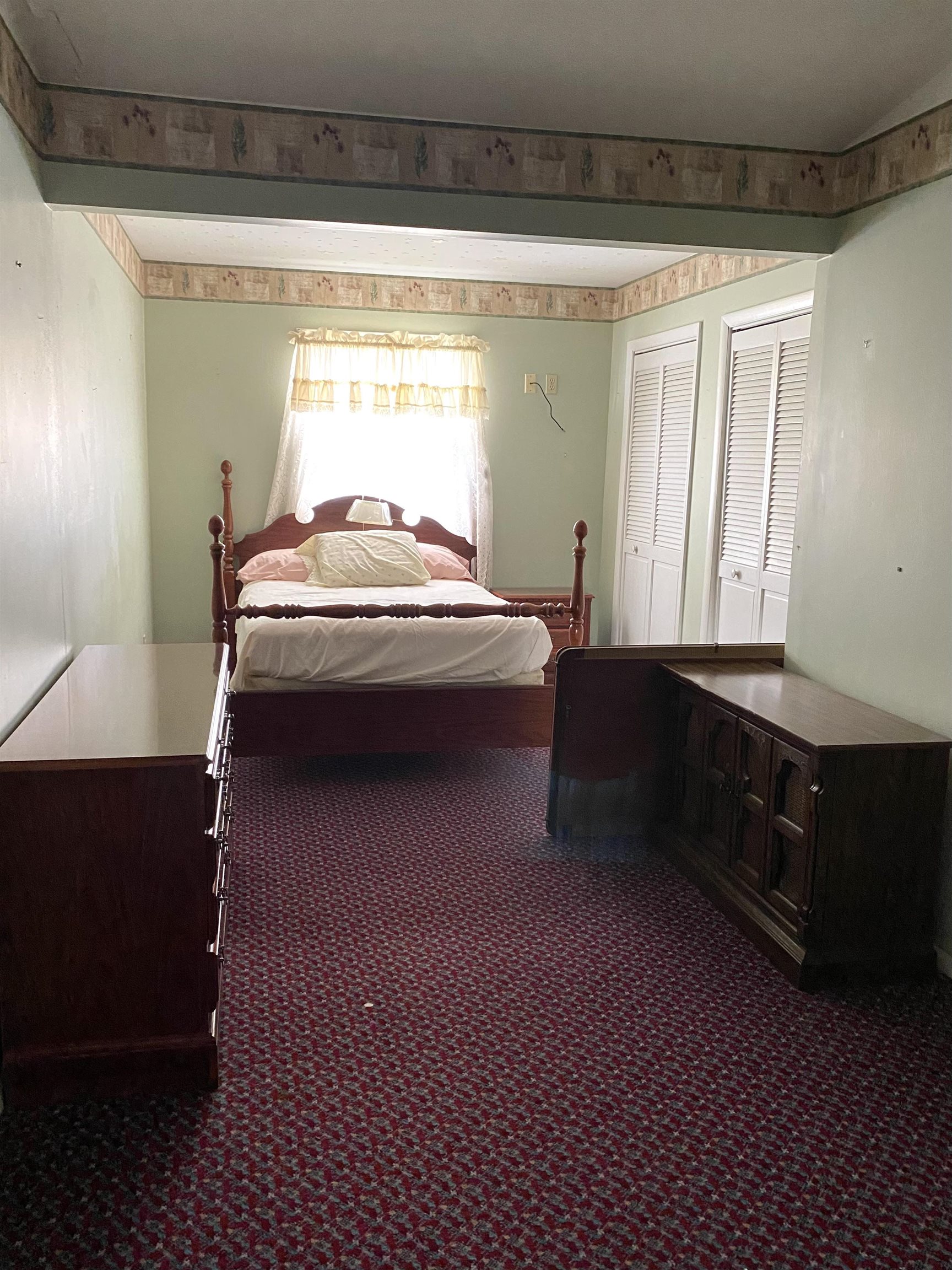 3214 Baybrook Street, Owensboro, Kentucky 42301, 3 Bedrooms Bedrooms, ,1 BathroomBathrooms,Single Family Residence,For Sale,Baybrook Street,88060