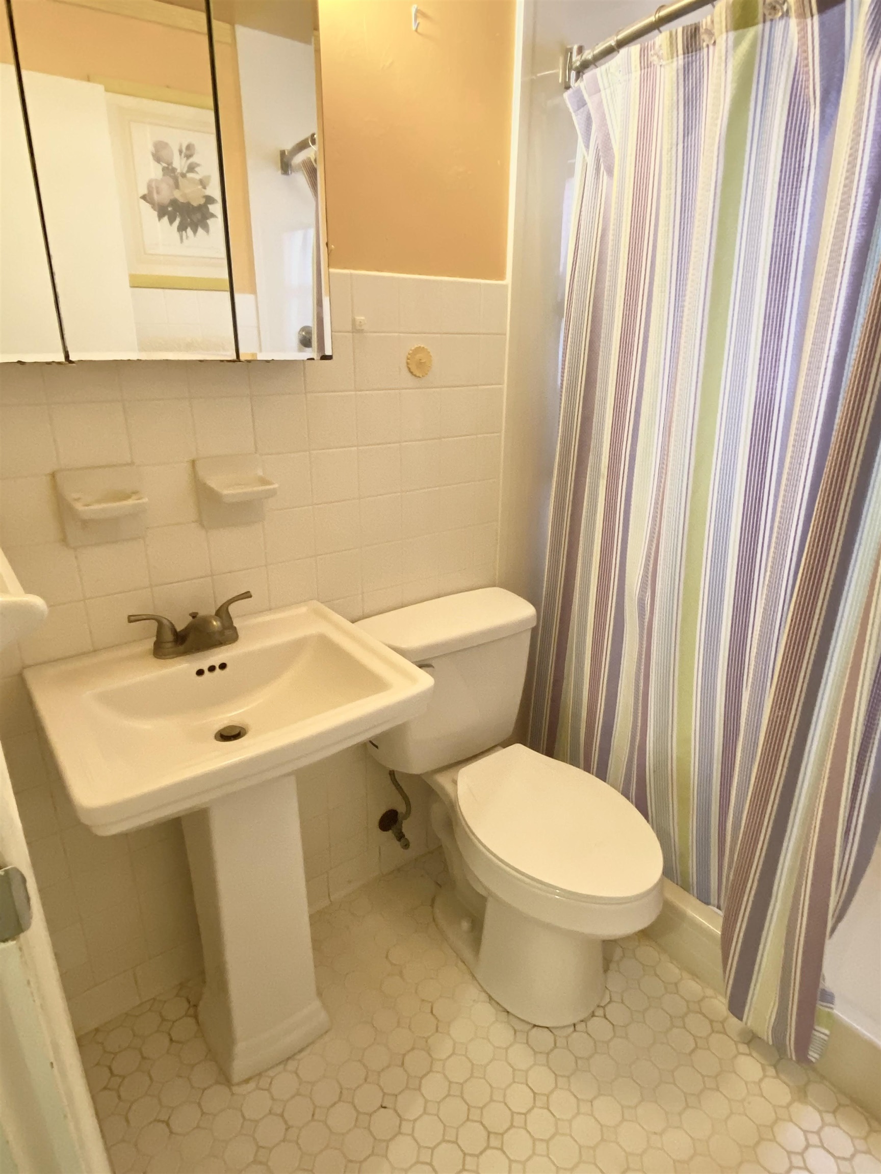 3214 Baybrook Street, Owensboro, Kentucky 42301, 3 Bedrooms Bedrooms, ,1 BathroomBathrooms,Single Family Residence,For Sale,Baybrook Street,88060