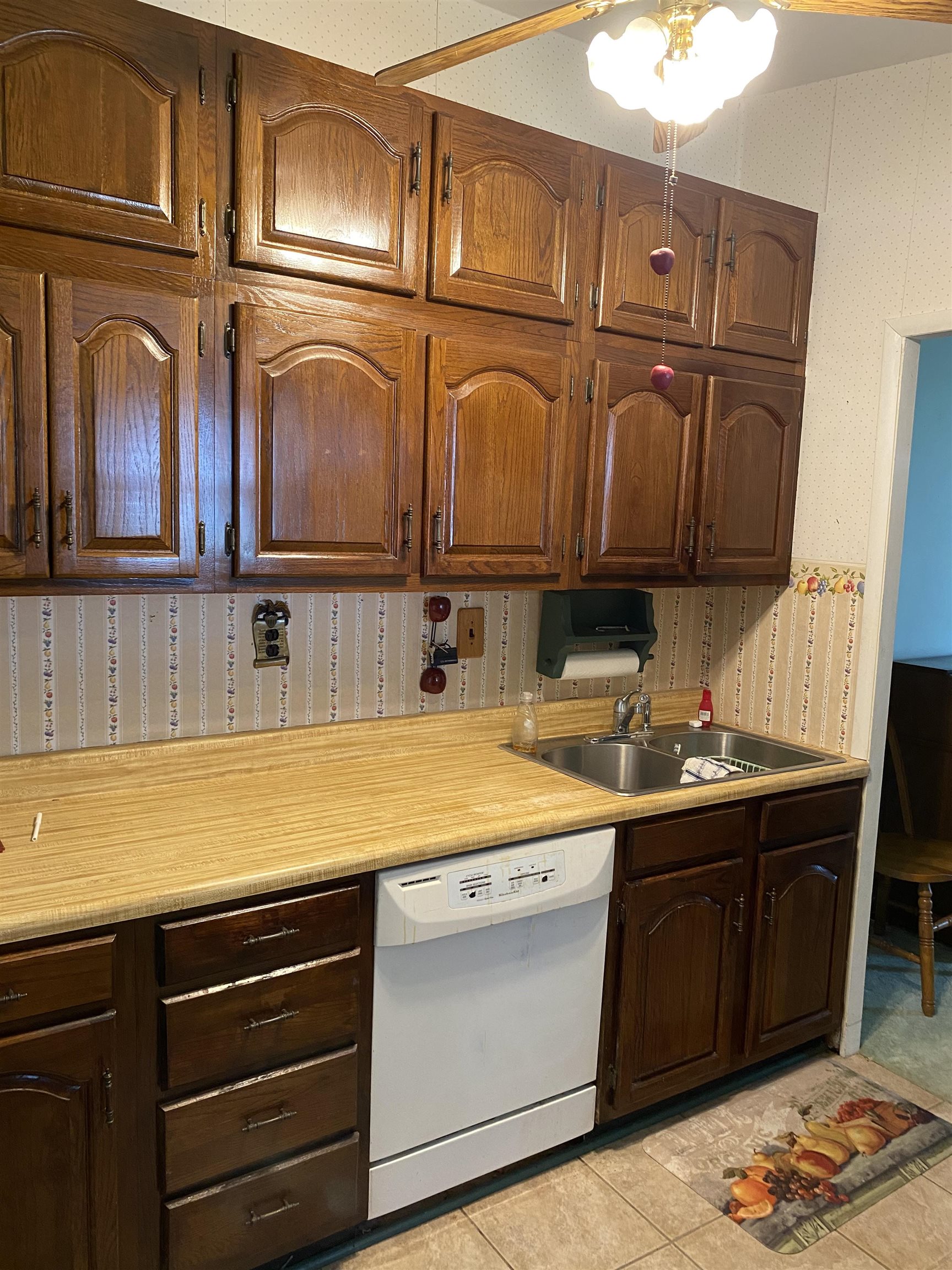 3214 Baybrook Street, Owensboro, Kentucky 42301, 3 Bedrooms Bedrooms, ,1 BathroomBathrooms,Single Family Residence,For Sale,Baybrook Street,88060