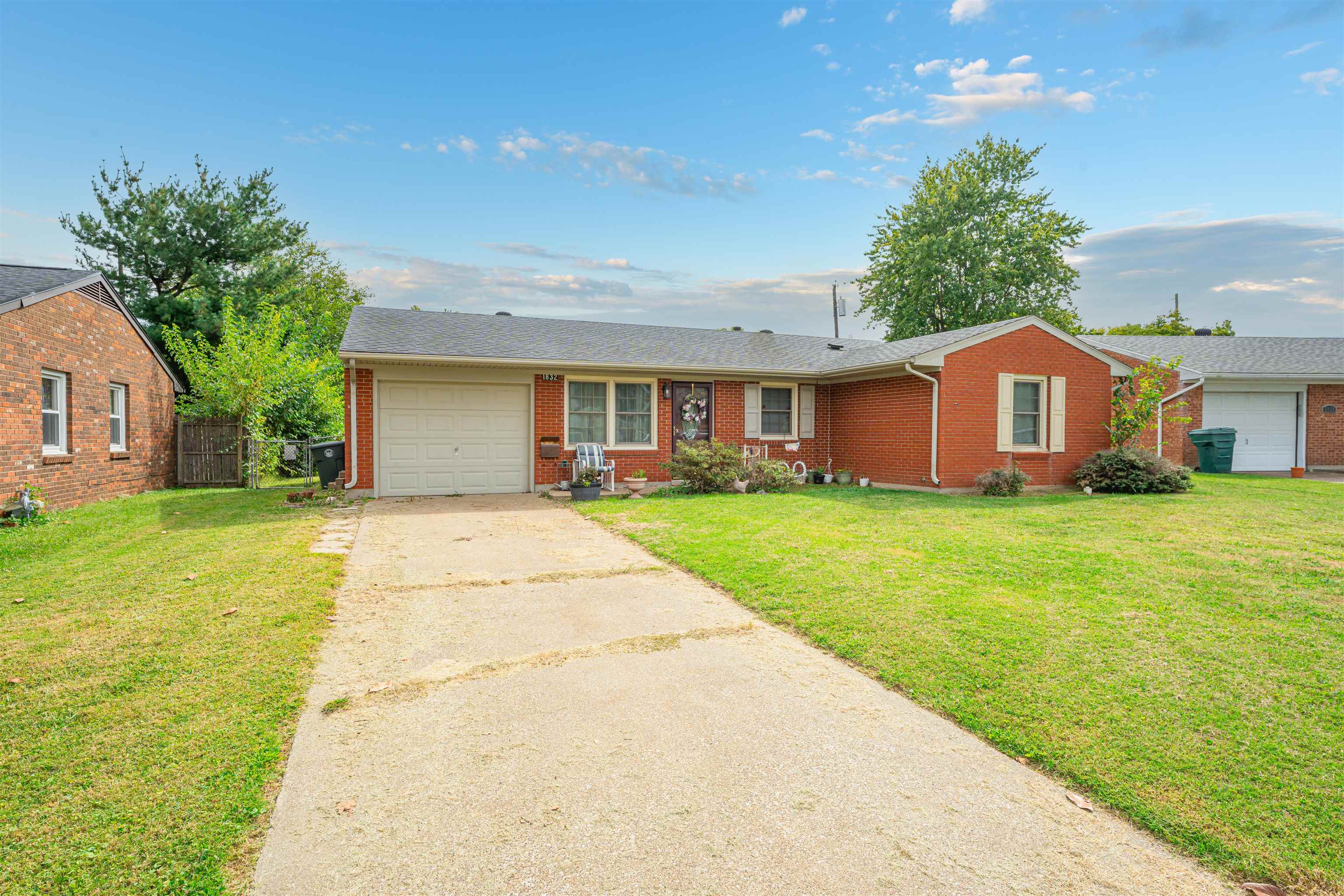 1832 Epworth Lane, Owensboro, Kentucky 42303, 3 Bedrooms Bedrooms, ,1 BathroomBathrooms,Single Family Residence,For Sale,Epworth Lane,88061
