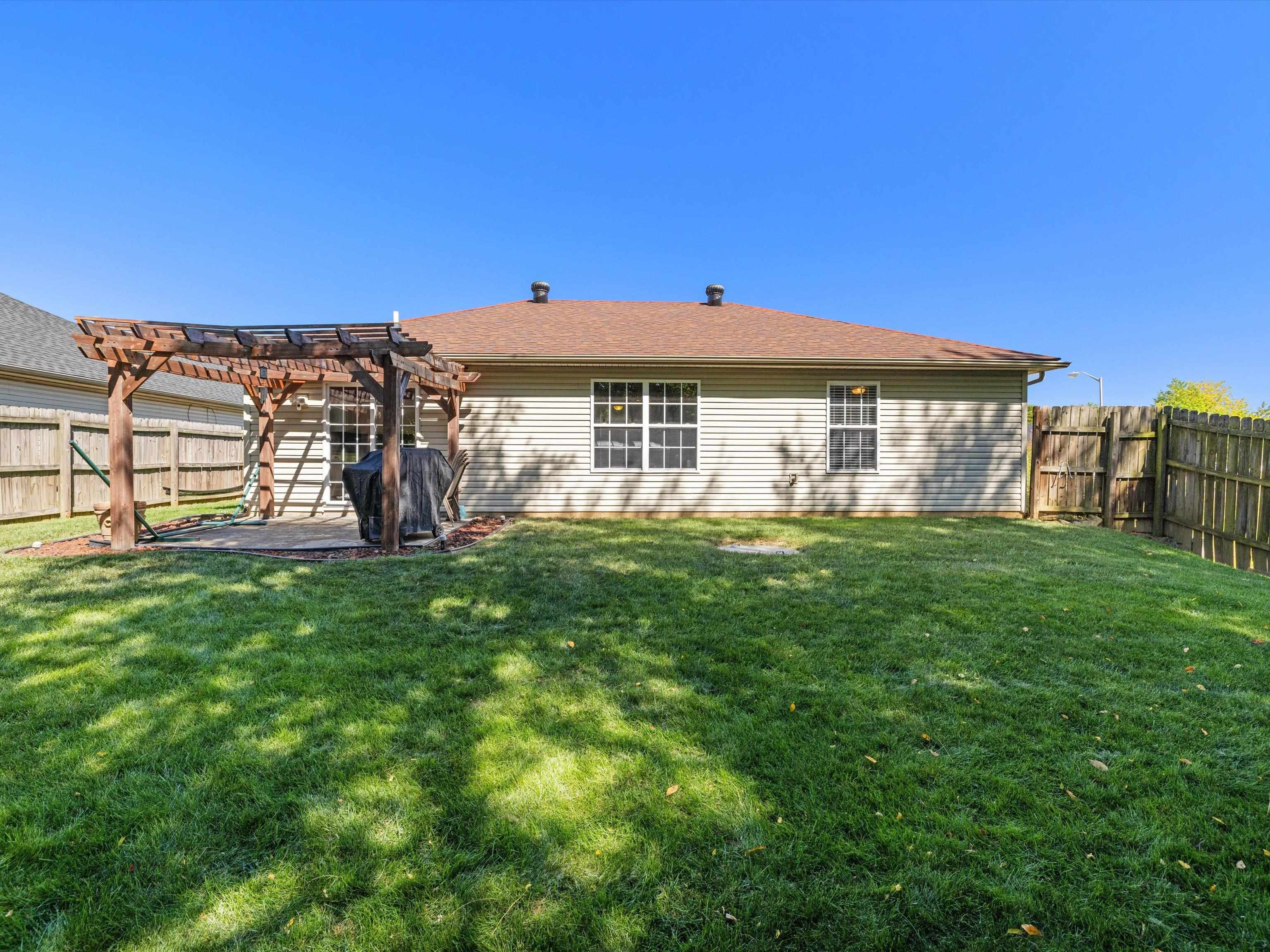 2636 Landing Terrace, Owensboro, Kentucky 42303, 3 Bedrooms Bedrooms, ,2 BathroomsBathrooms,Single Family Residence,For Sale,Landing Terrace,88064