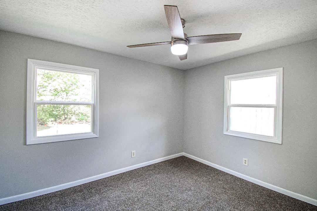 3007 Yosemite Drive, Owensboro, Kentucky 42301, 3 Bedrooms Bedrooms, ,1 BathroomBathrooms,Single Family Residence,For Sale,Yosemite Drive,88068
