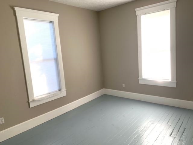 1208 Daviess St, Owensboro, Kentucky 42303, 5 Bedrooms Bedrooms, ,2 BathroomsBathrooms,Single Family Residence,For Sale,Daviess St,88075
