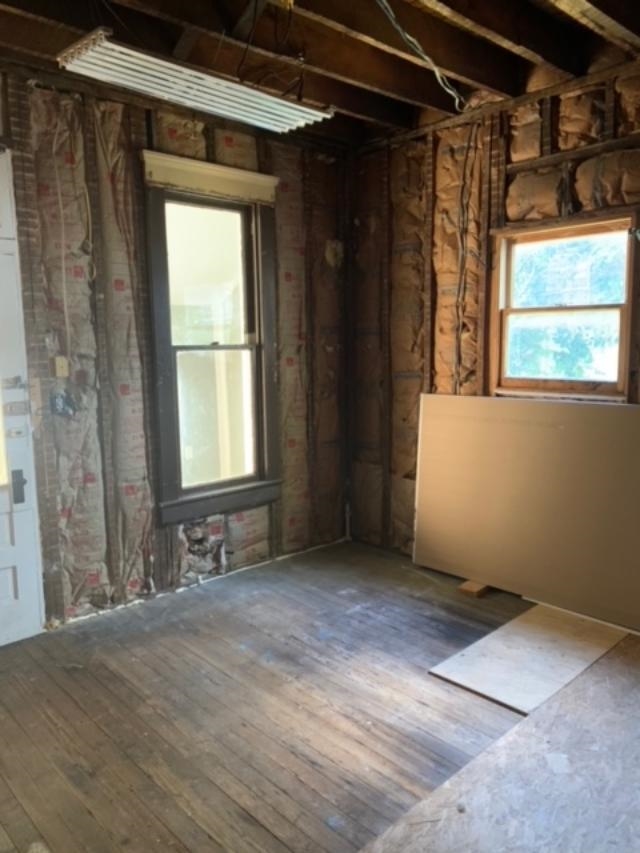1208 Daviess St, Owensboro, Kentucky 42303, 5 Bedrooms Bedrooms, ,2 BathroomsBathrooms,Single Family Residence,For Sale,Daviess St,88075