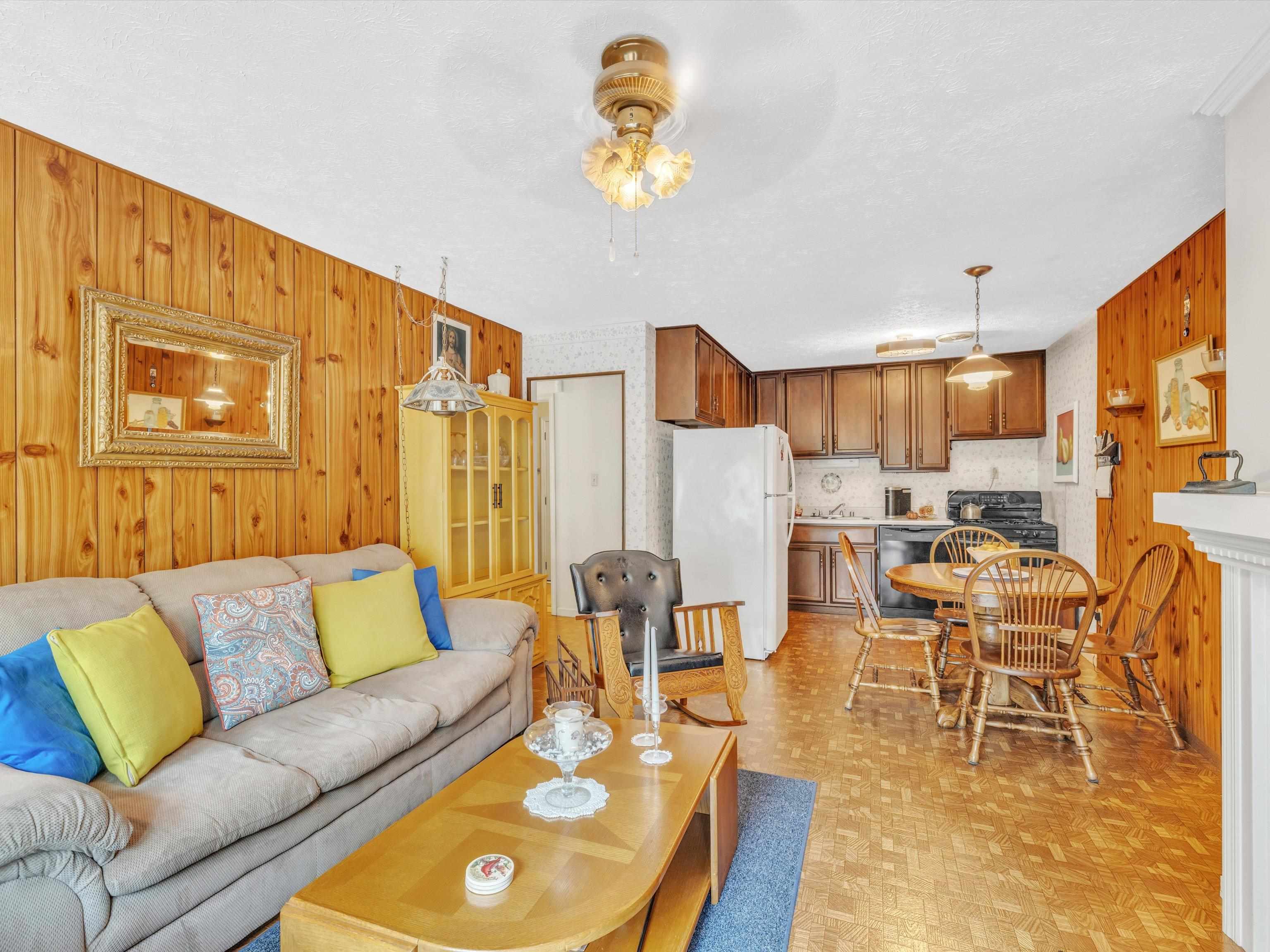3319 Meadowland Drive, Owensboro, Kentucky 42303, 3 Bedrooms Bedrooms, ,2 BathroomsBathrooms,Single Family Residence,For Sale,Meadowland Drive,88076