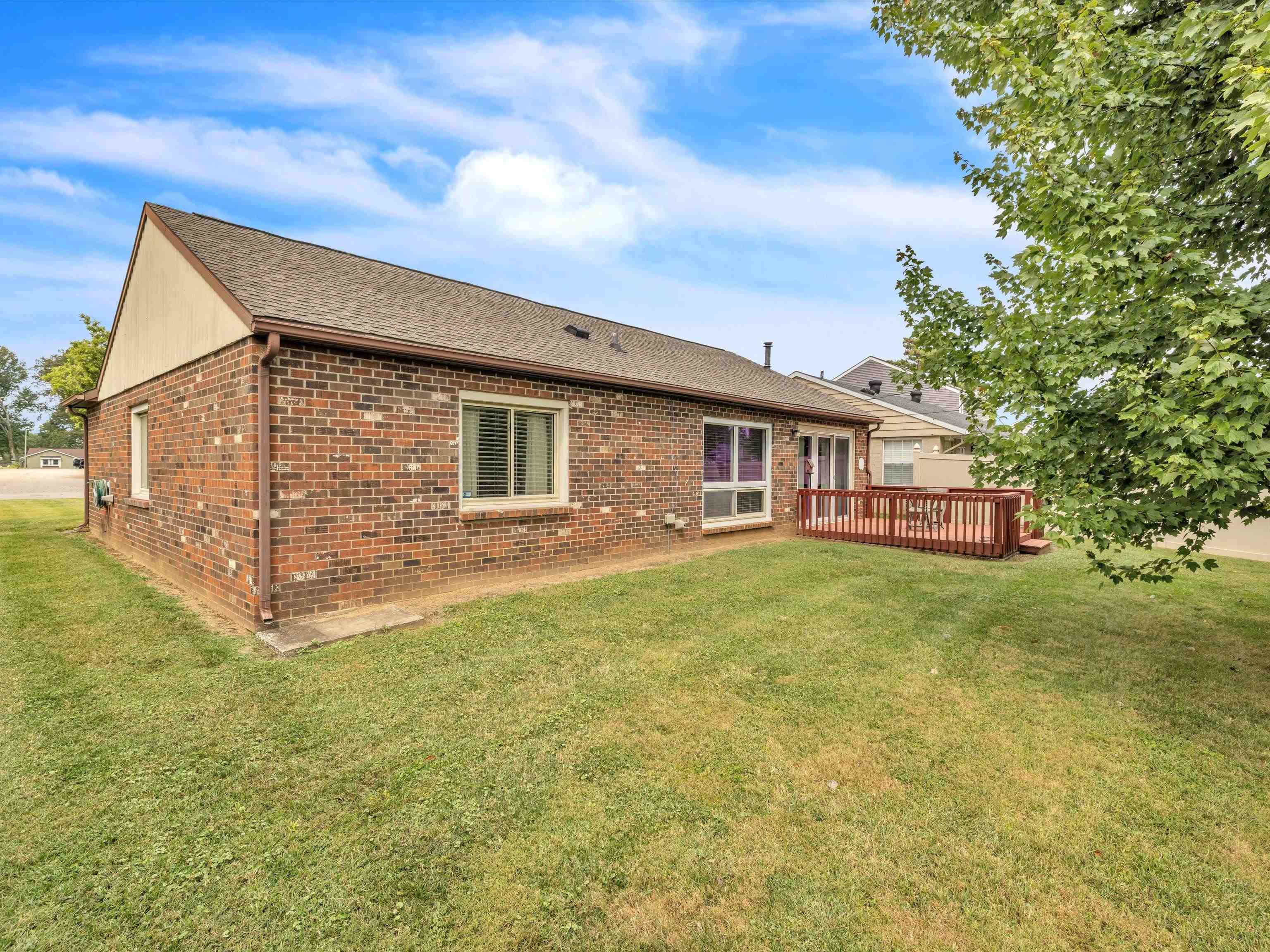 3319 Meadowland Drive, Owensboro, Kentucky 42303, 3 Bedrooms Bedrooms, ,2 BathroomsBathrooms,Single Family Residence,For Sale,Meadowland Drive,88076