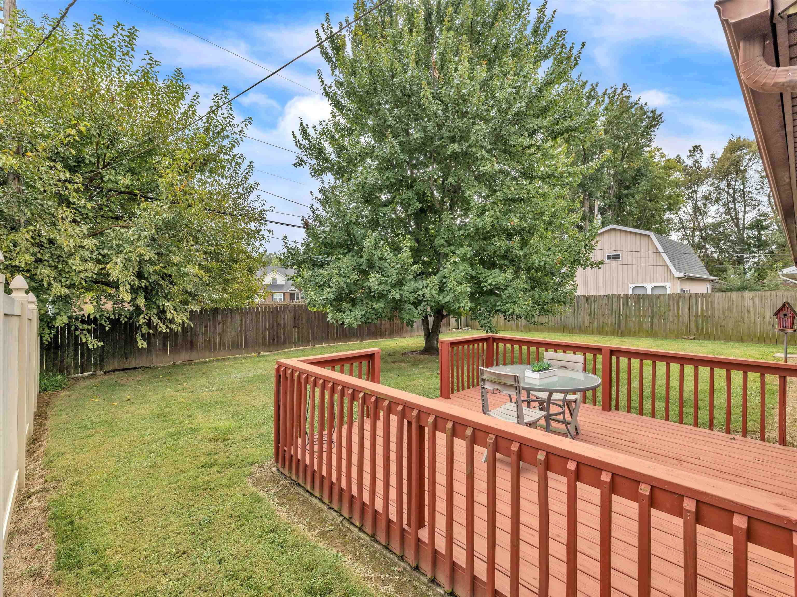 3319 Meadowland Drive, Owensboro, Kentucky 42303, 3 Bedrooms Bedrooms, ,2 BathroomsBathrooms,Single Family Residence,For Sale,Meadowland Drive,88076