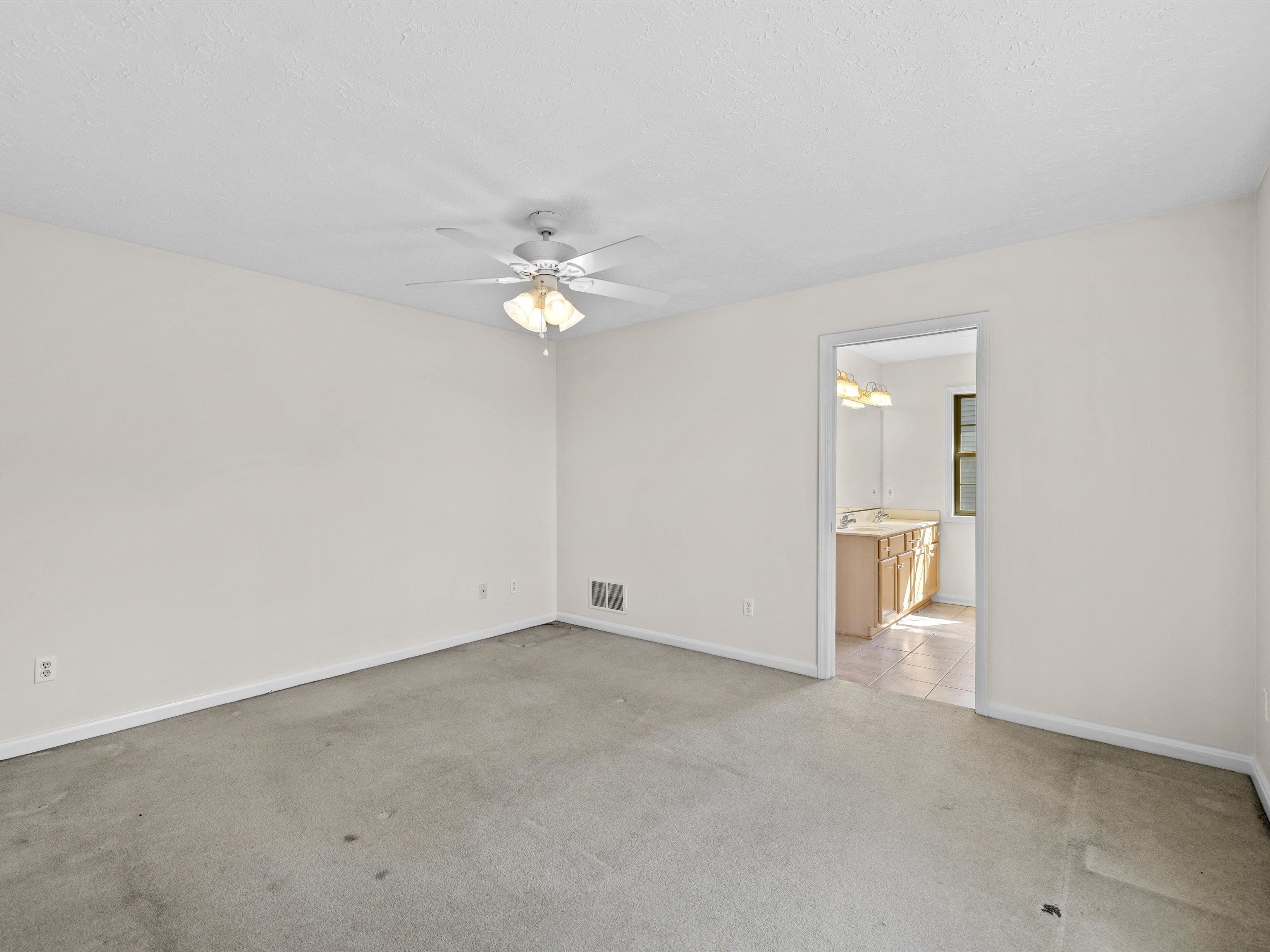 3120 Harness Loop, Owens, Kentucky 42303, 3 Bedrooms Bedrooms, ,2 BathroomsBathrooms,Single Family Residence,For Sale,Harness Loop,88079