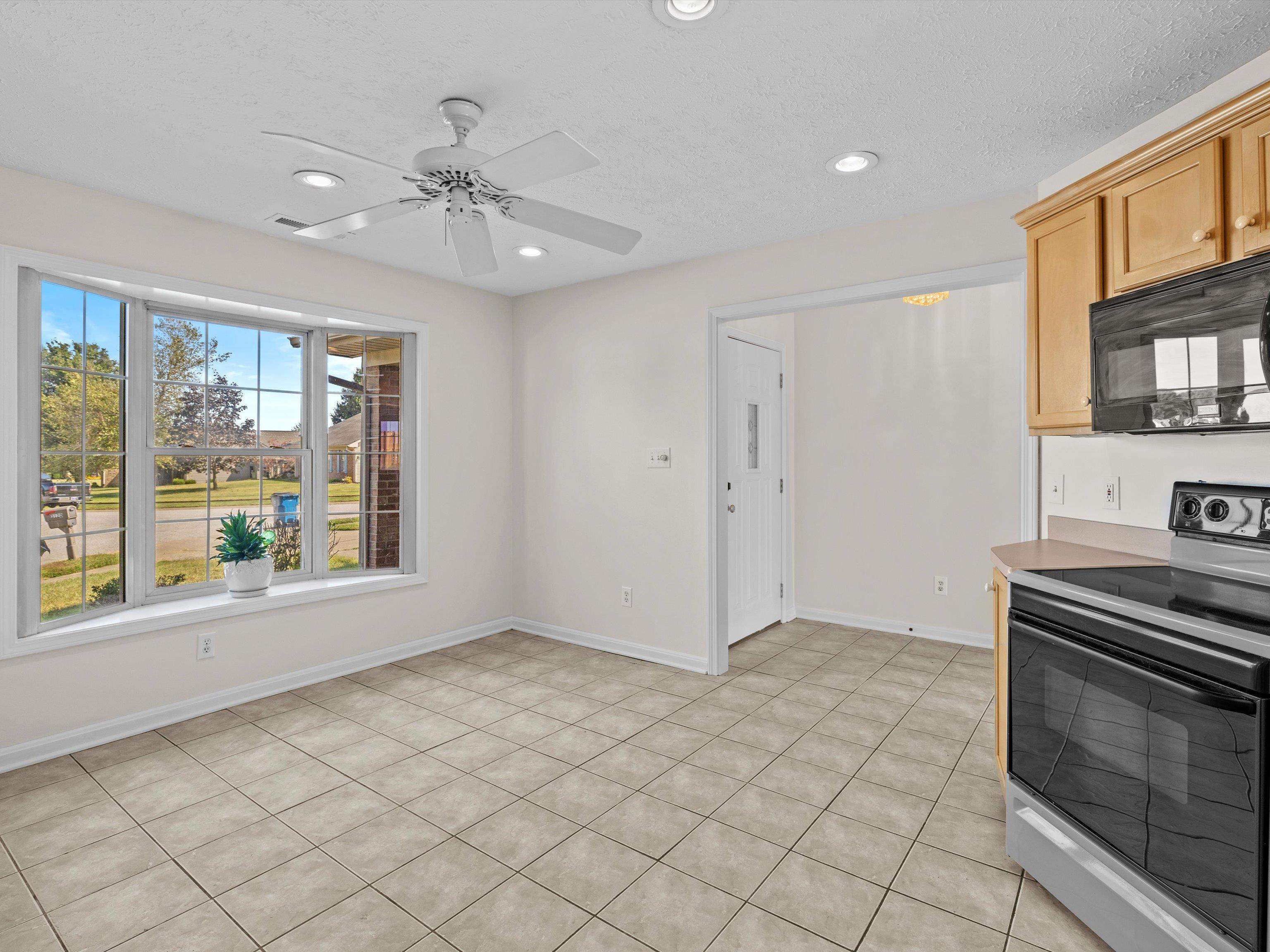 3120 Harness Loop, Owens, Kentucky 42303, 3 Bedrooms Bedrooms, ,2 BathroomsBathrooms,Single Family Residence,For Sale,Harness Loop,88079