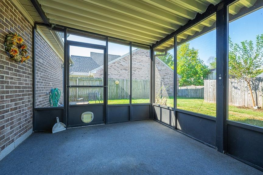4548 Cove Pt, Owensboro, Kentucky 42301, 3 Bedrooms Bedrooms, ,1 BathroomBathrooms,Single Family Residence,For Sale,Cove Pt,88082