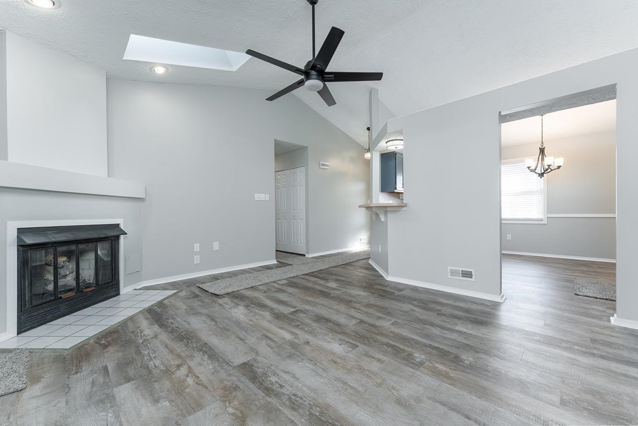 4548 Cove Pt, Owensboro, Kentucky 42301, 3 Bedrooms Bedrooms, ,1 BathroomBathrooms,Single Family Residence,For Sale,Cove Pt,88082