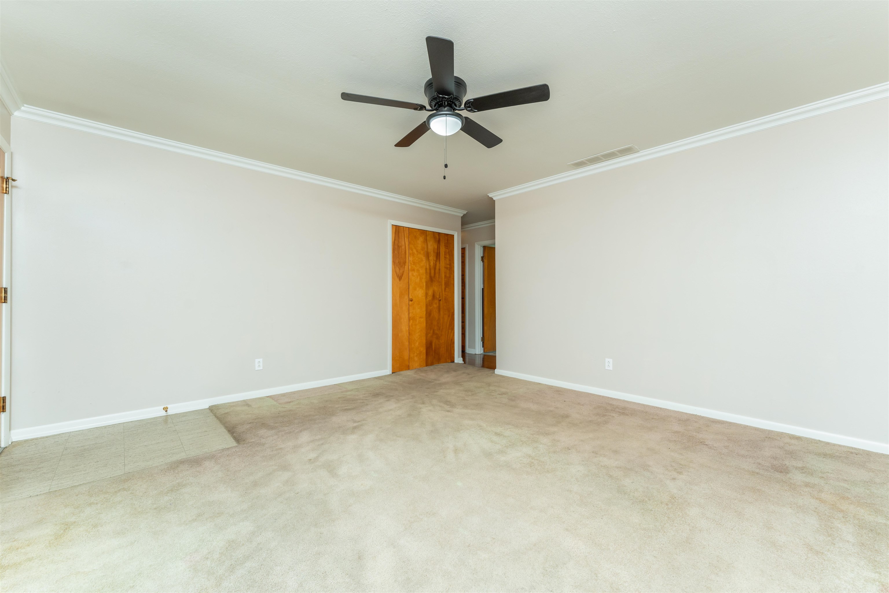 1518 Tamarack, Owensboro, Kentucky 42301, 3 Bedrooms Bedrooms, ,2 BathroomsBathrooms,Single Family Residence,For Sale,Tamarack,88086