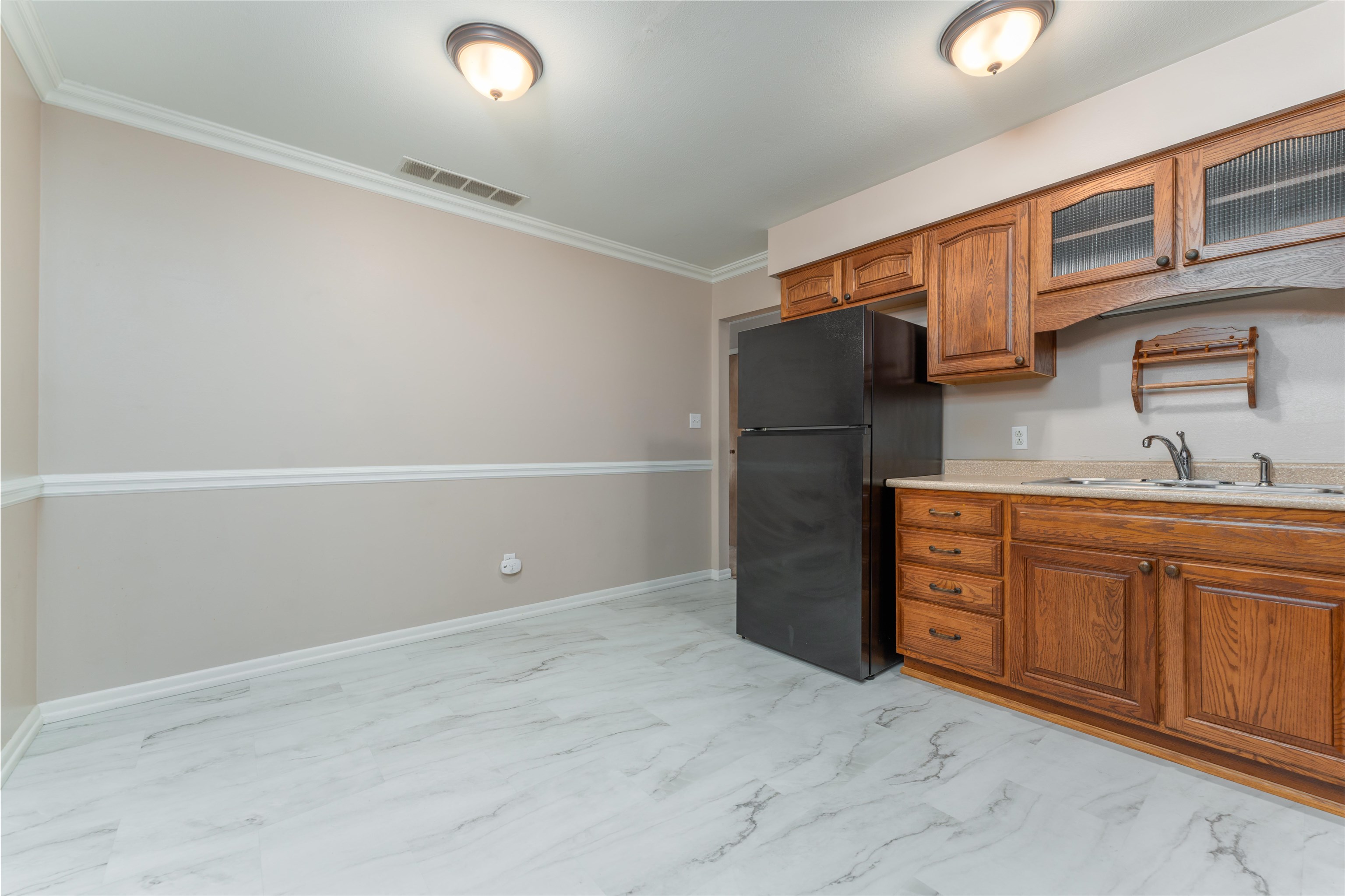 1518 Tamarack, Owensboro, Kentucky 42301, 3 Bedrooms Bedrooms, ,2 BathroomsBathrooms,Single Family Residence,For Sale,Tamarack,88086