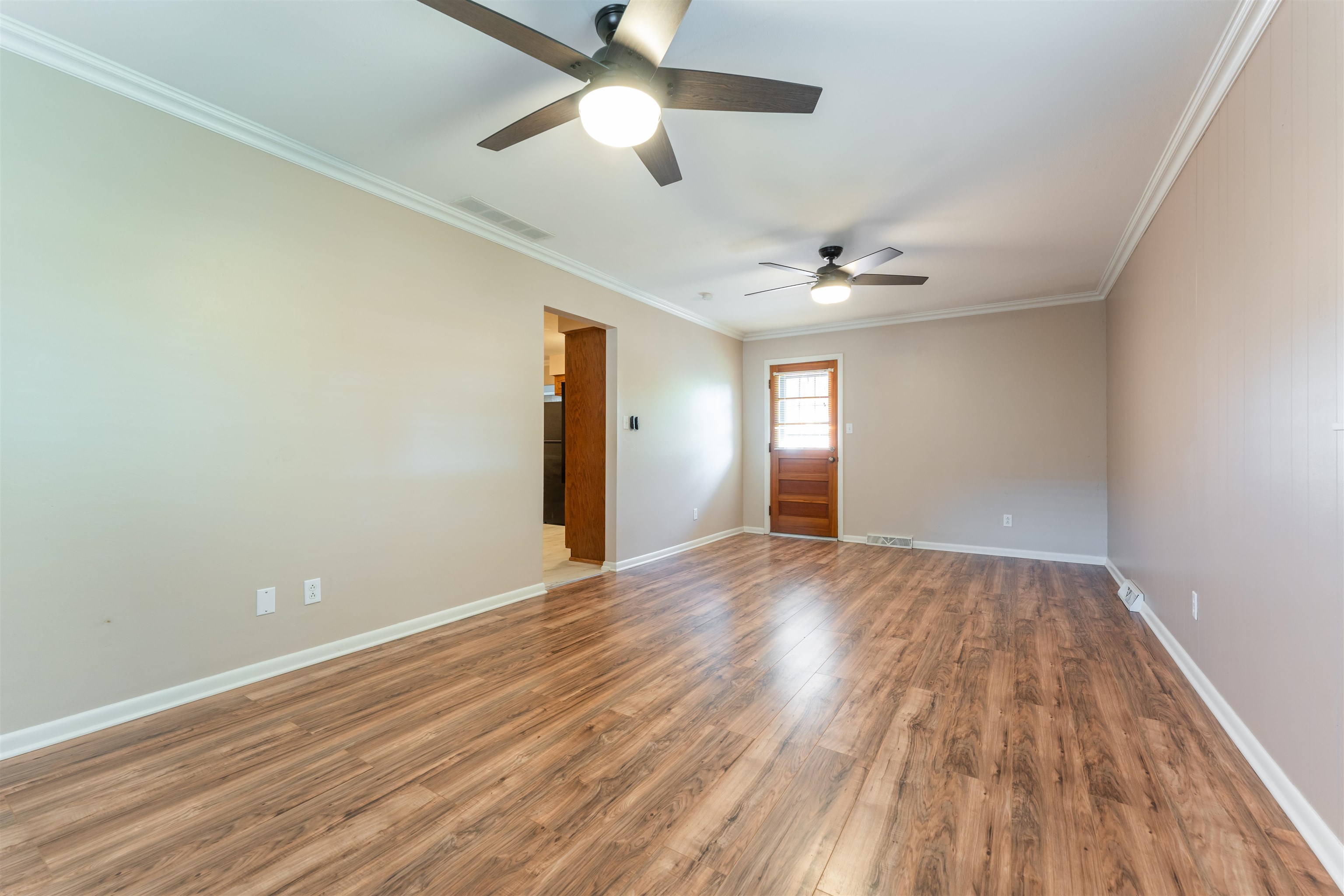1518 Tamarack, Owensboro, Kentucky 42301, 3 Bedrooms Bedrooms, ,2 BathroomsBathrooms,Single Family Residence,For Sale,Tamarack,88086