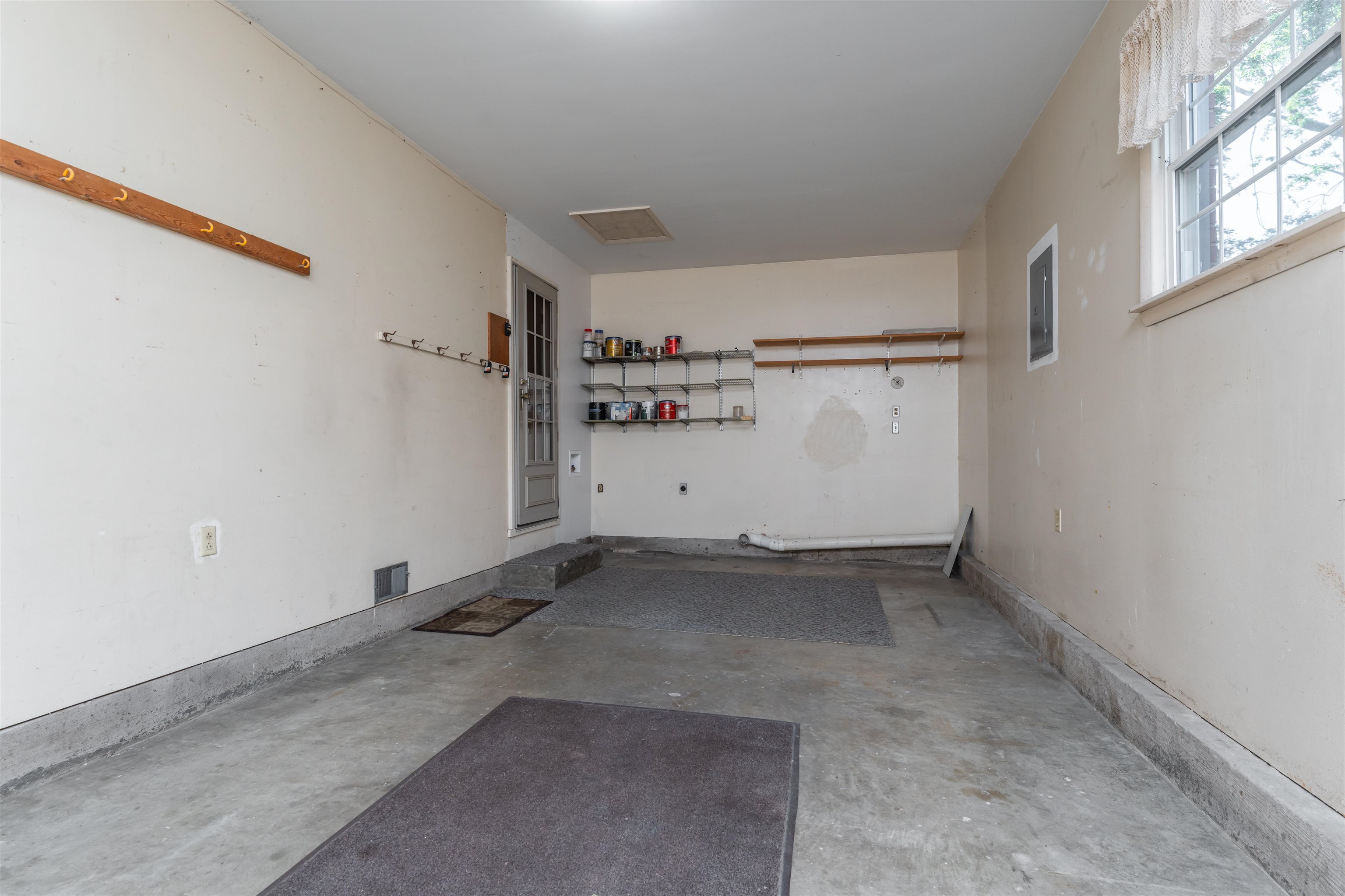 1518 Tamarack, Owensboro, Kentucky 42301, 3 Bedrooms Bedrooms, ,2 BathroomsBathrooms,Single Family Residence,For Sale,Tamarack,88086