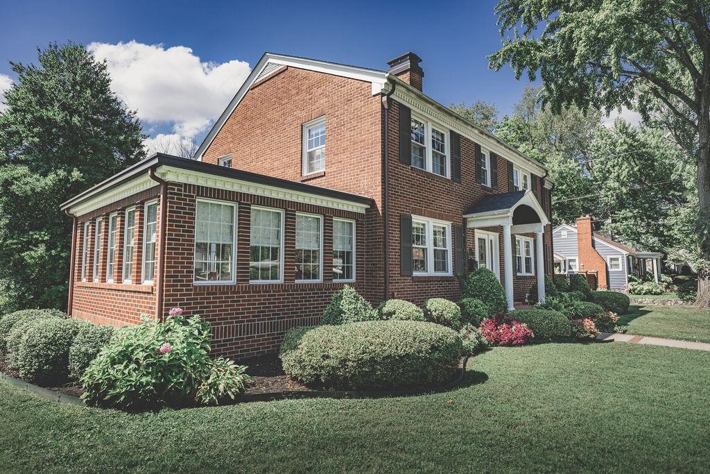 1430 Robin Road, Owensboro, Kentucky 42301, 4 Bedrooms Bedrooms, ,2 BathroomsBathrooms,Single Family Residence,For Sale,Robin Road,88088