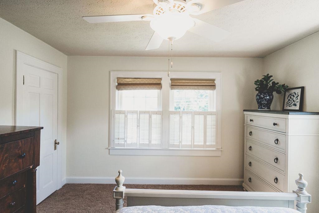 1430 Robin Road, Owensboro, Kentucky 42301, 4 Bedrooms Bedrooms, ,2 BathroomsBathrooms,Single Family Residence,For Sale,Robin Road,88088