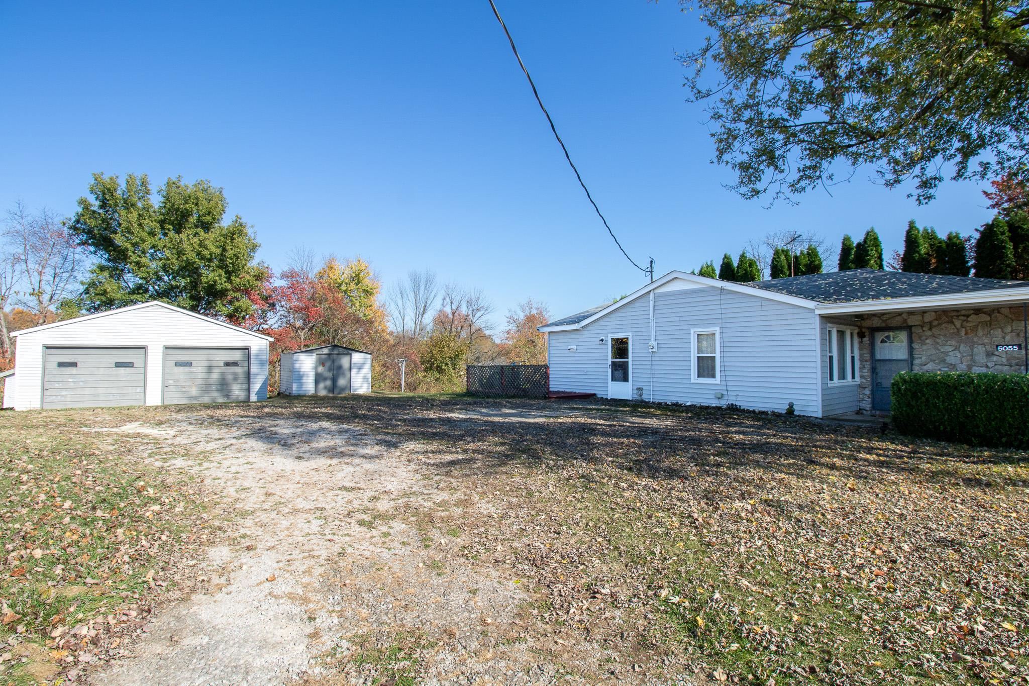 5055 Old Hartford Road, Owensboro, Kentucky 42303, 2 Bedrooms Bedrooms, ,1 BathroomBathrooms,Single Family Residence,For Sale,Old Hartford Road,88090