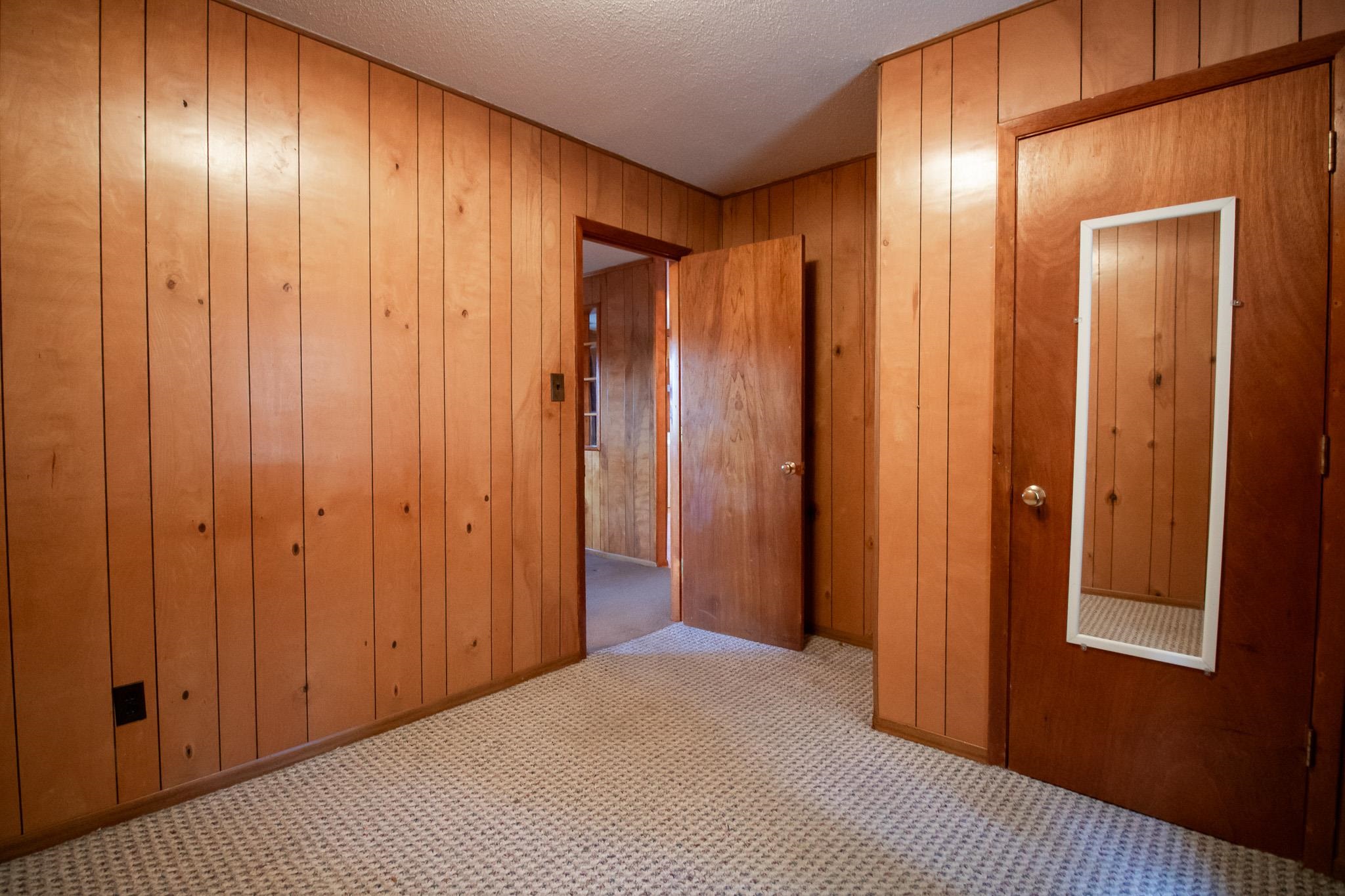 5055 Old Hartford Road, Owensboro, Kentucky 42303, 2 Bedrooms Bedrooms, ,1 BathroomBathrooms,Single Family Residence,For Sale,Old Hartford Road,88090