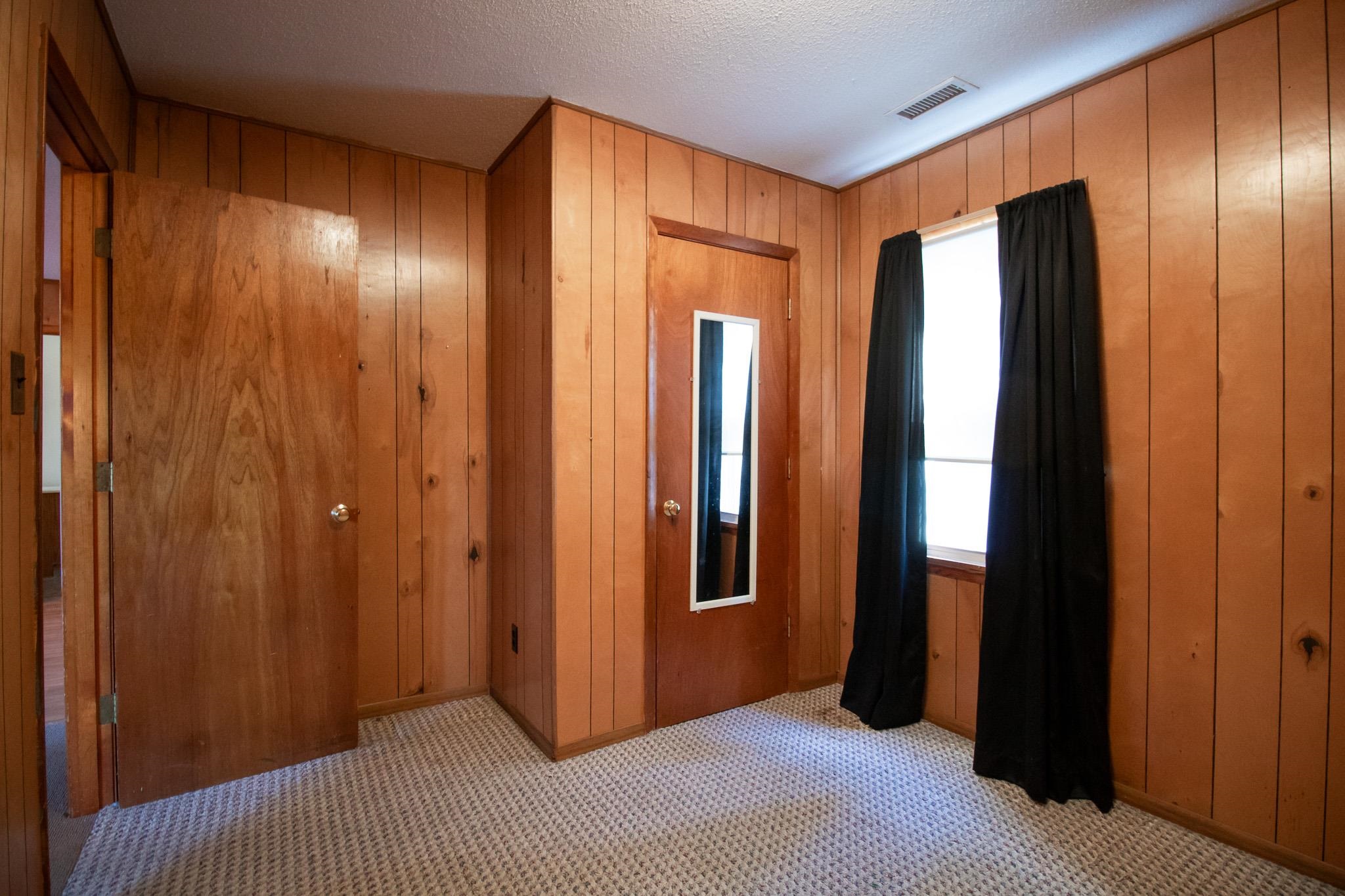 5055 Old Hartford Road, Owensboro, Kentucky 42303, 2 Bedrooms Bedrooms, ,1 BathroomBathrooms,Single Family Residence,For Sale,Old Hartford Road,88090