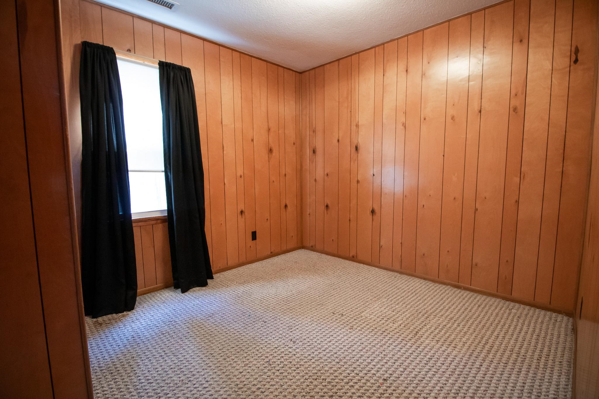 5055 Old Hartford Road, Owensboro, Kentucky 42303, 2 Bedrooms Bedrooms, ,1 BathroomBathrooms,Single Family Residence,For Sale,Old Hartford Road,88090