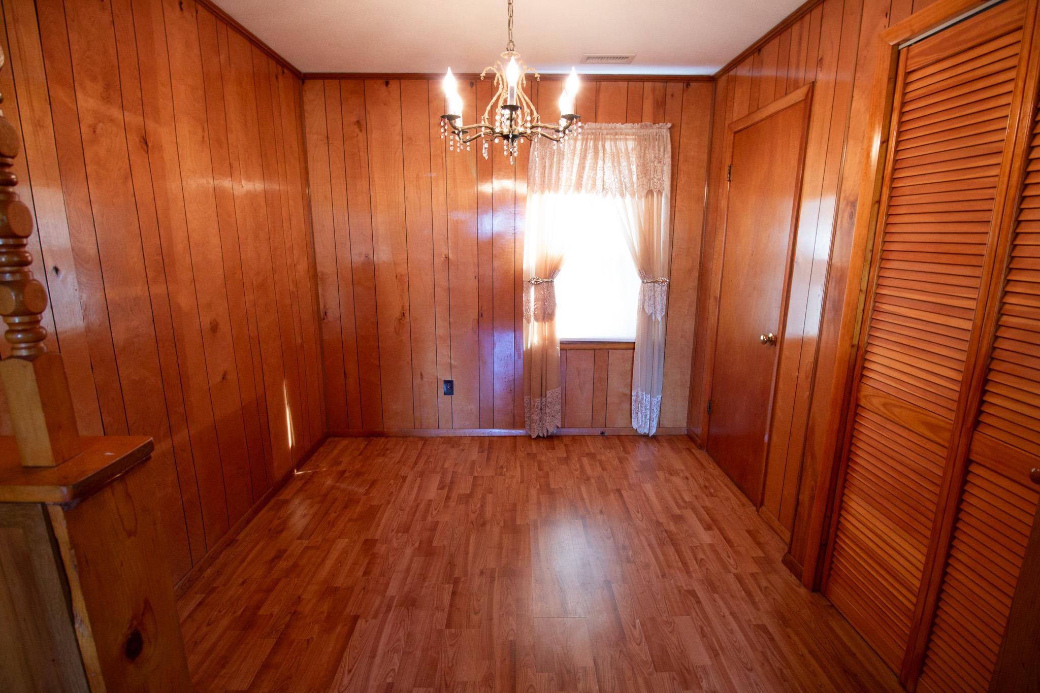 5055 Old Hartford Road, Owensboro, Kentucky 42303, 2 Bedrooms Bedrooms, ,1 BathroomBathrooms,Single Family Residence,For Sale,Old Hartford Road,88090