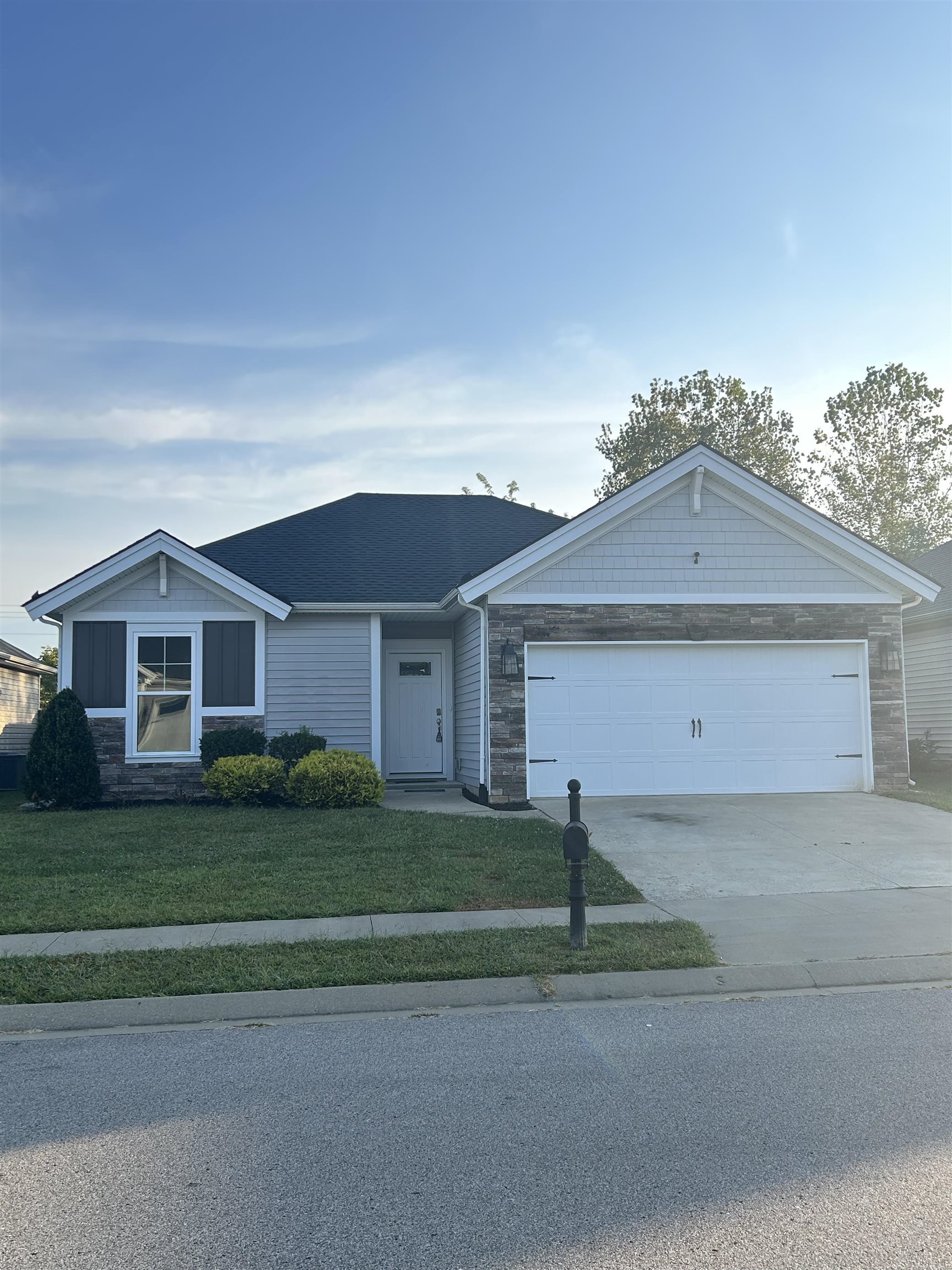 6311 Valley Brook Trace, Utica, Kentucky 42376, 3 Bedrooms Bedrooms, ,2 BathroomsBathrooms,Single Family Residence,For Sale,Valley Brook Trace,88091
