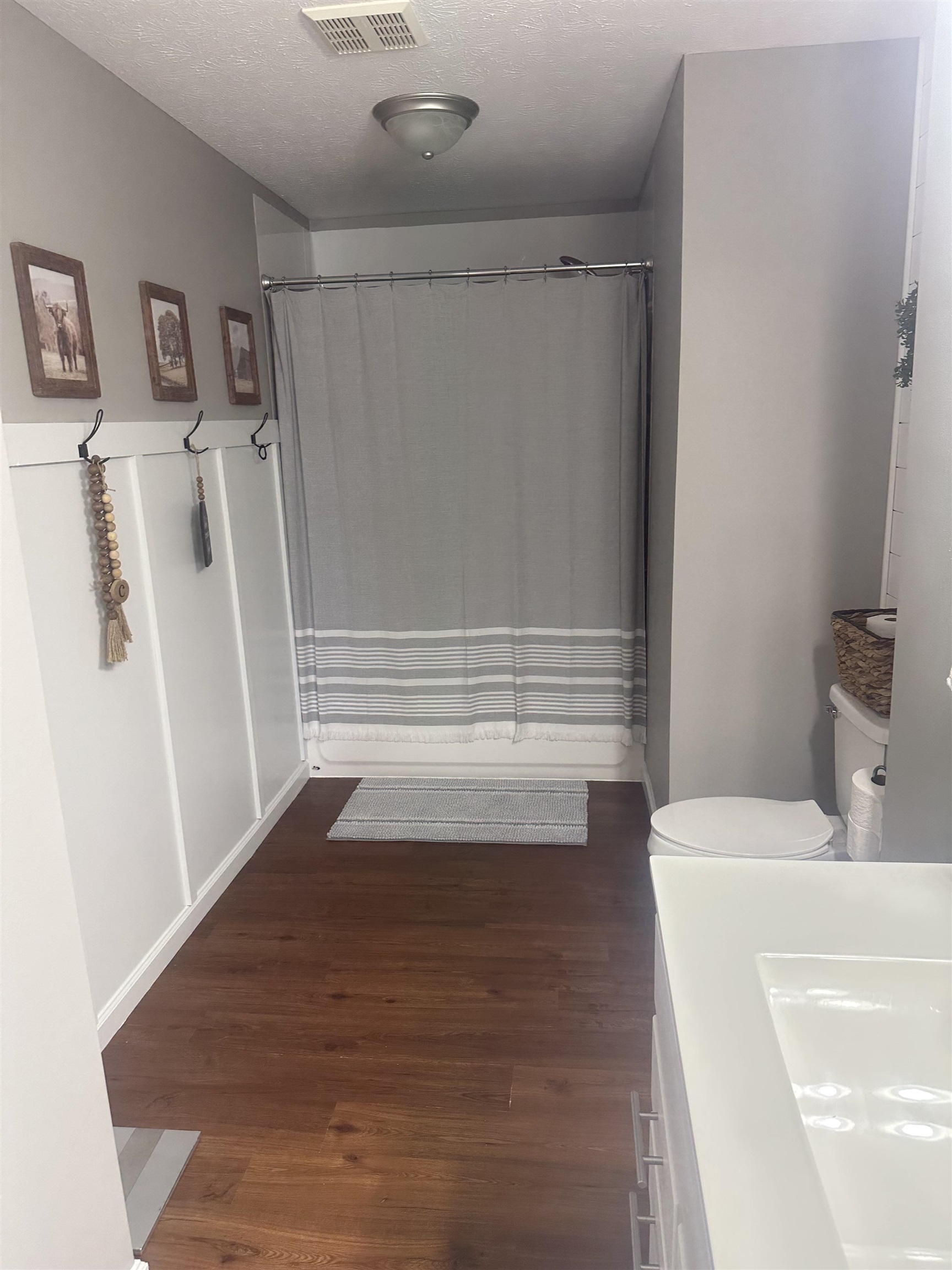 645 Bomar st, Hardinsburg, Kentucky 40143, 3 Bedrooms Bedrooms, ,2 BathroomsBathrooms,Single Family Residence,For Sale,Bomar st,88107