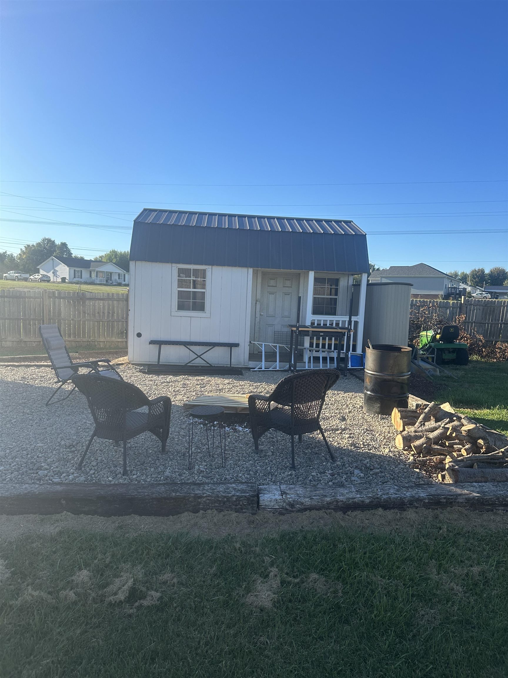 645 Bomar st, Hardinsburg, Kentucky 40143, 3 Bedrooms Bedrooms, ,2 BathroomsBathrooms,Single Family Residence,For Sale,Bomar st,88107