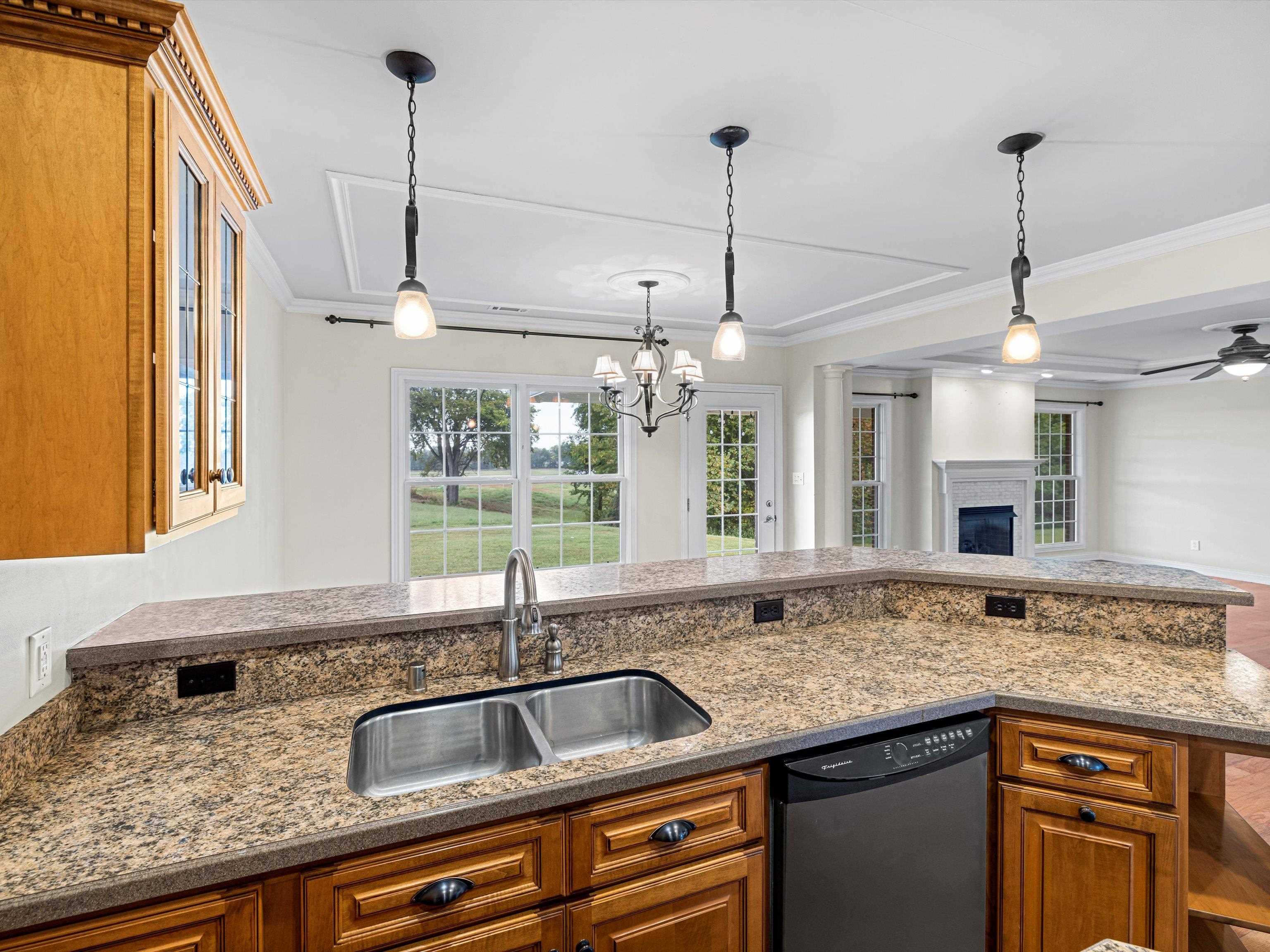 4408 Harbor Hills Trace, Owensboro, Kentucky 42301, 3 Bedrooms Bedrooms, ,2 BathroomsBathrooms,Single Family Residence,For Sale,Harbor Hills Trace,88108