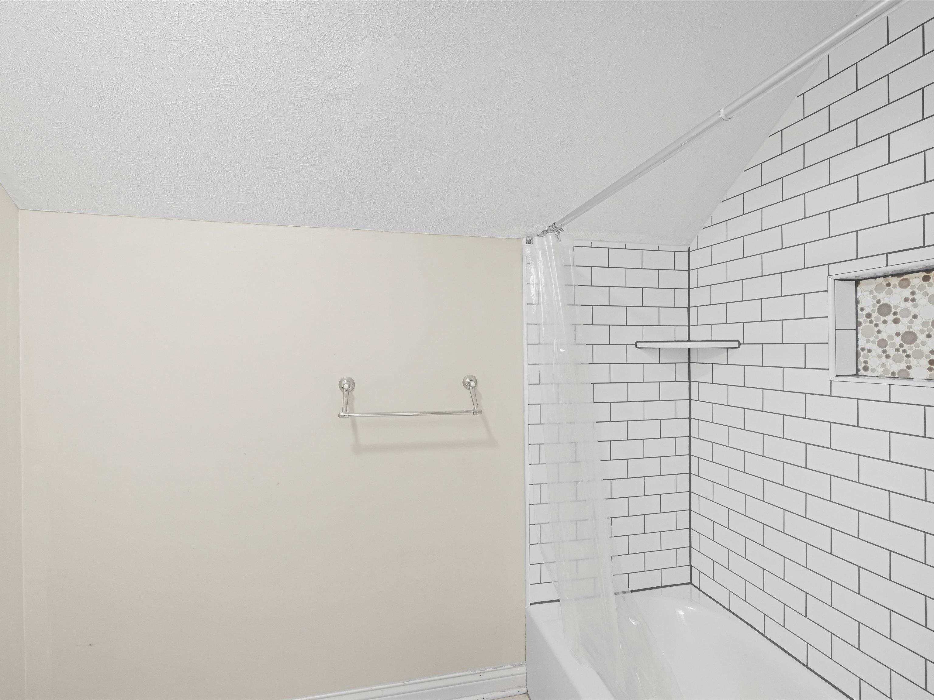 4408 Harbor Hills Trace, Owensboro, Kentucky 42301, 3 Bedrooms Bedrooms, ,2 BathroomsBathrooms,Single Family Residence,For Sale,Harbor Hills Trace,88108