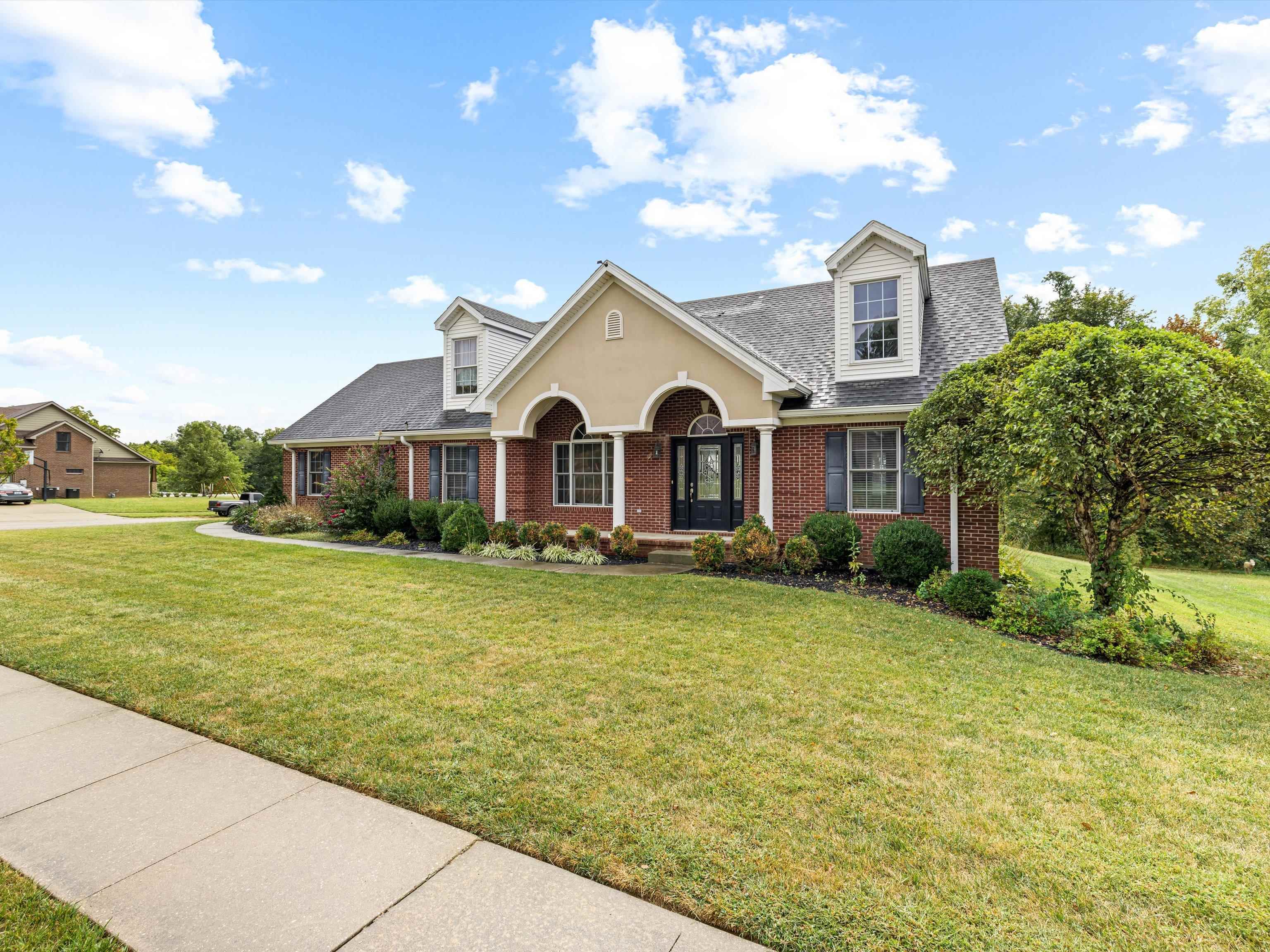 4408 Harbor Hills Trace, Owensboro, Kentucky 42301, 3 Bedrooms Bedrooms, ,2 BathroomsBathrooms,Single Family Residence,For Sale,Harbor Hills Trace,88108