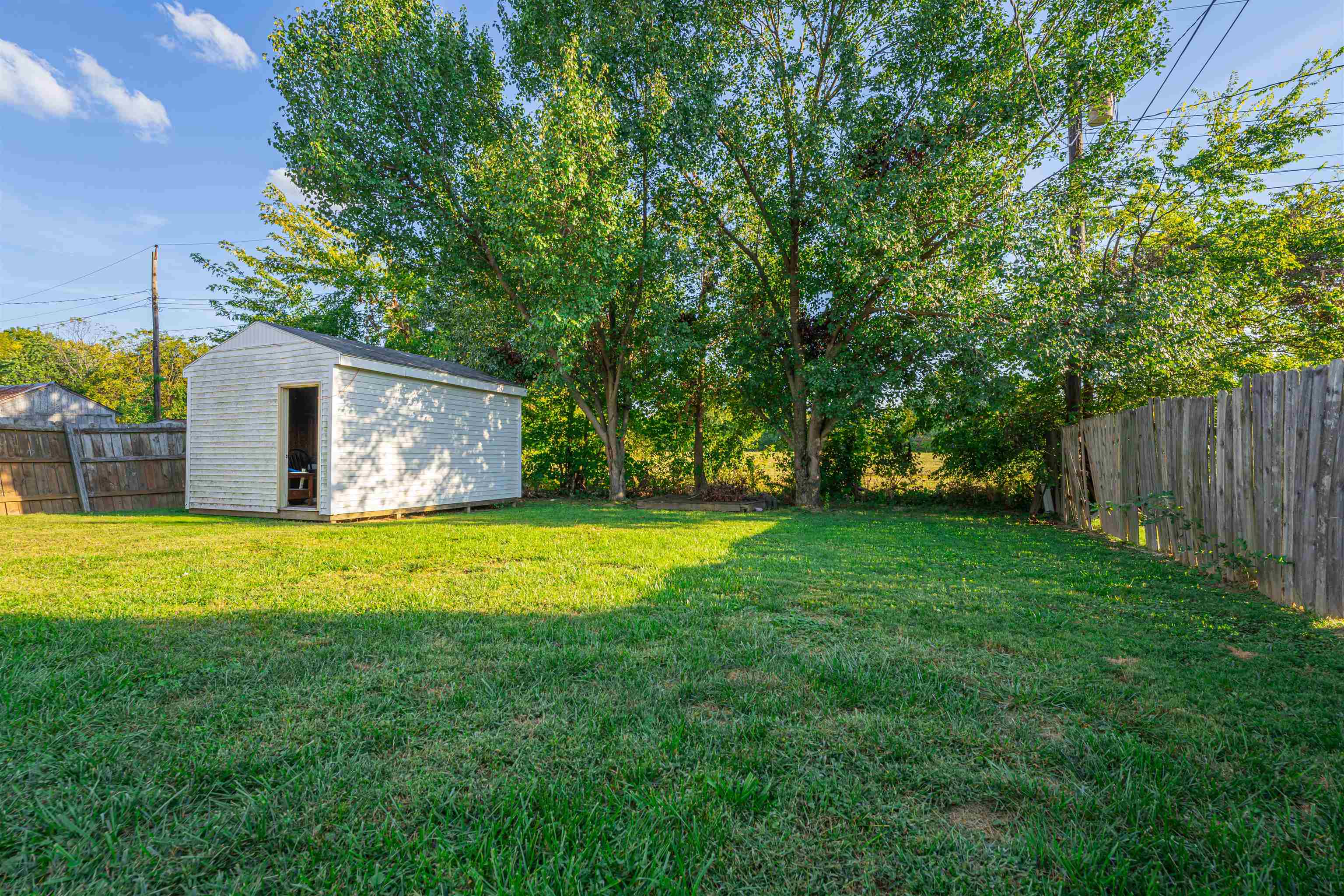 420 Catalina Dr, Owensboro, Kentucky 42303, 3 Bedrooms Bedrooms, ,1 BathroomBathrooms,Single Family Residence,For Sale,Catalina Dr,88119