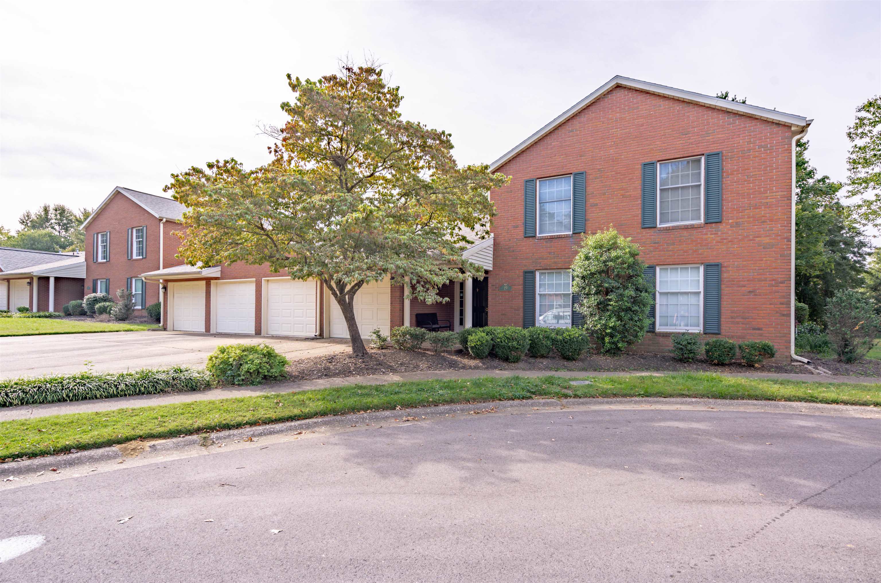 19A QUAIL RIDGE CT, Owensboro, Kentucky 42303, 2 Bedrooms Bedrooms, ,2 BathroomsBathrooms,Condominium,For Sale,QUAIL RIDGE CT,88120
