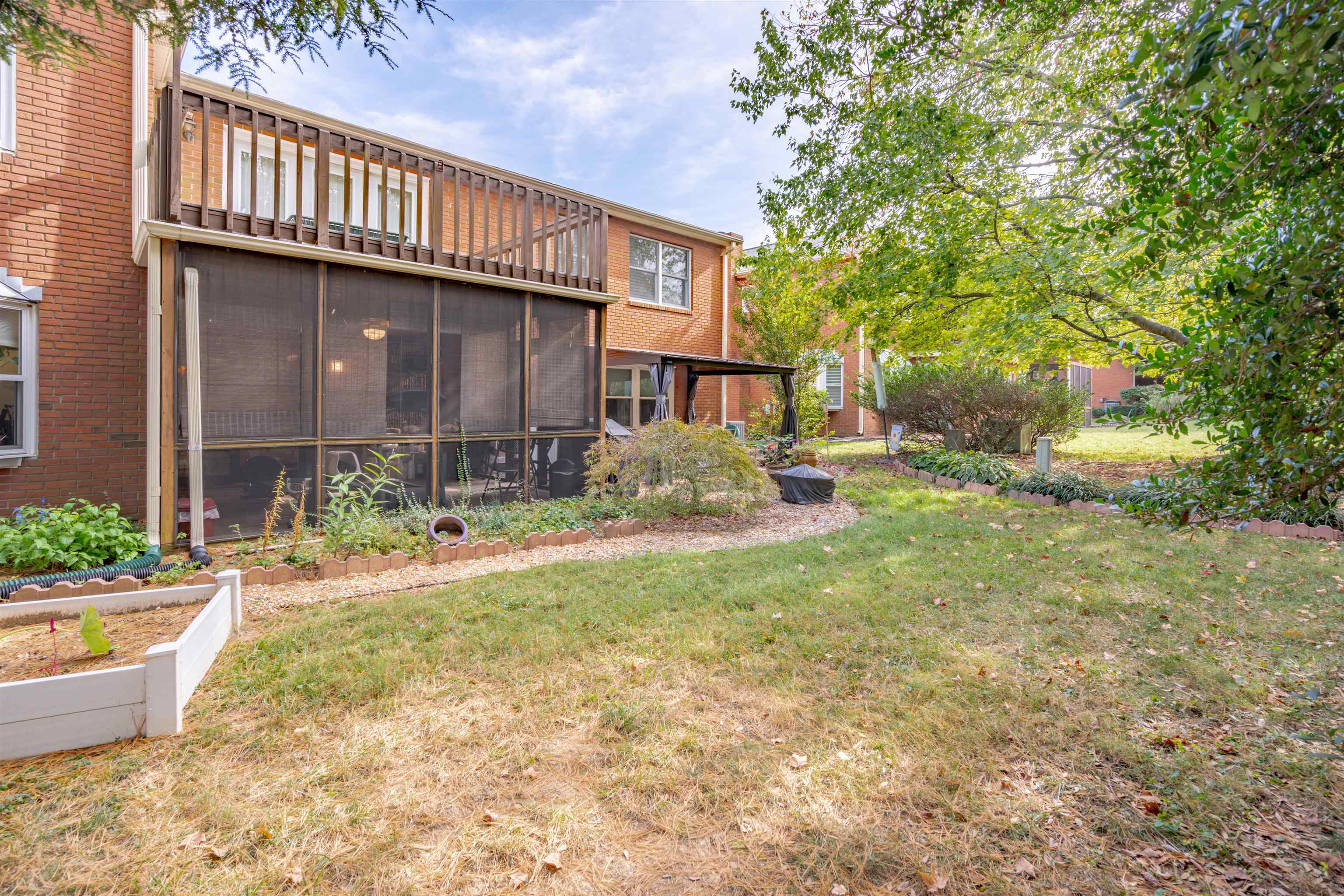 19A QUAIL RIDGE CT, Owensboro, Kentucky 42303, 2 Bedrooms Bedrooms, ,2 BathroomsBathrooms,Condominium,For Sale,QUAIL RIDGE CT,88120