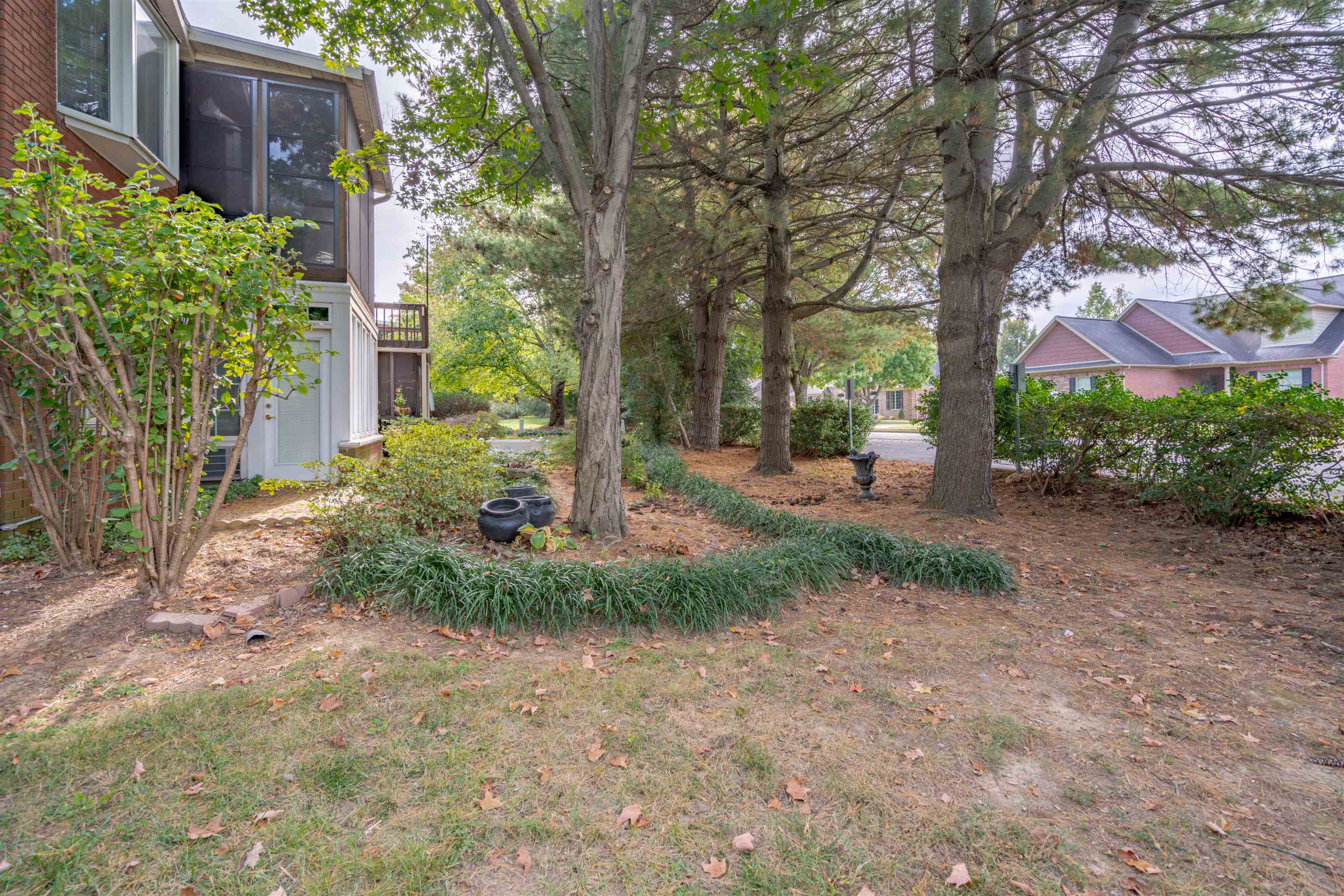 19A QUAIL RIDGE CT, Owensboro, Kentucky 42303, 2 Bedrooms Bedrooms, ,2 BathroomsBathrooms,Condominium,For Sale,QUAIL RIDGE CT,88120