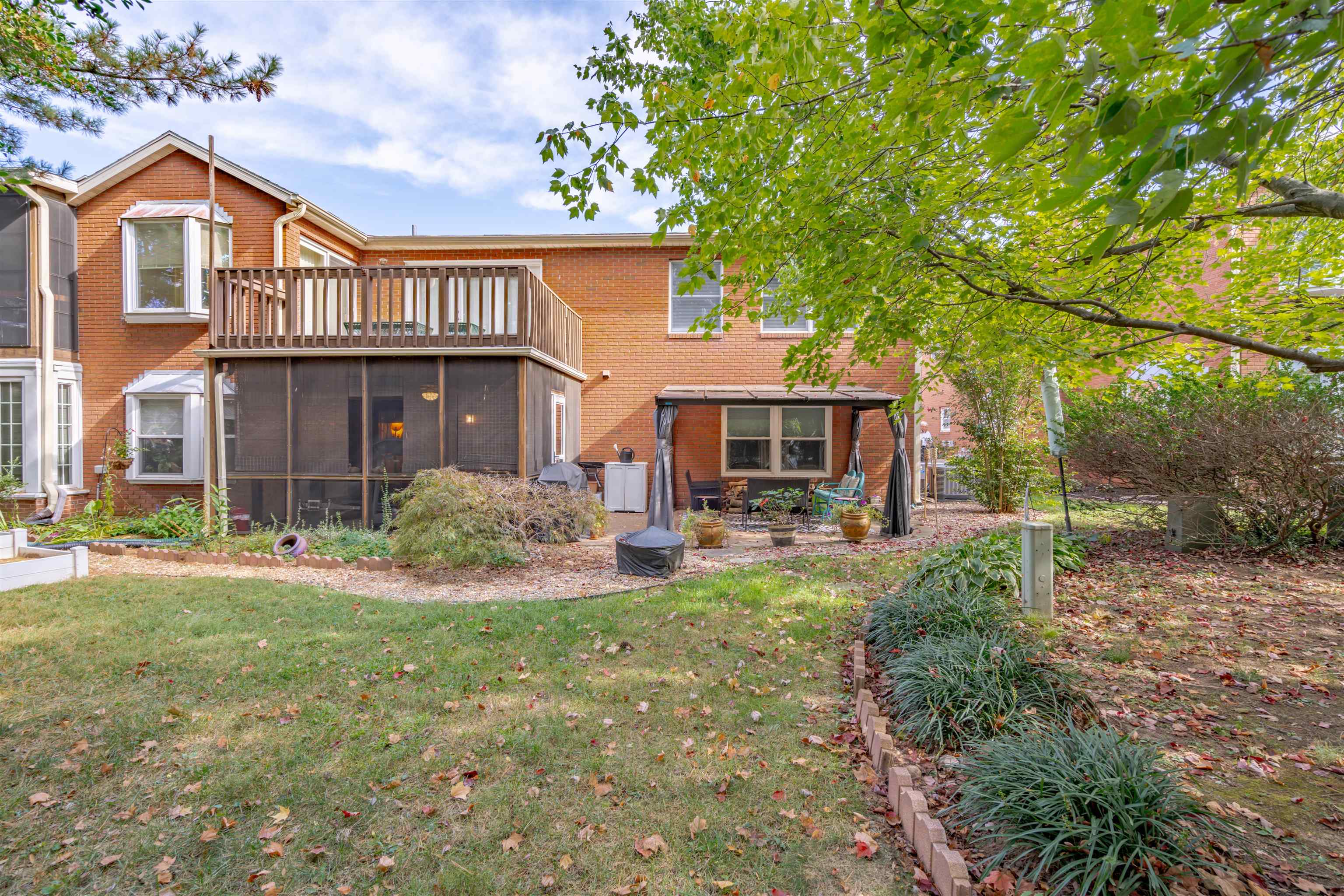 19A QUAIL RIDGE CT, Owensboro, Kentucky 42303, 2 Bedrooms Bedrooms, ,2 BathroomsBathrooms,Condominium,For Sale,QUAIL RIDGE CT,88120