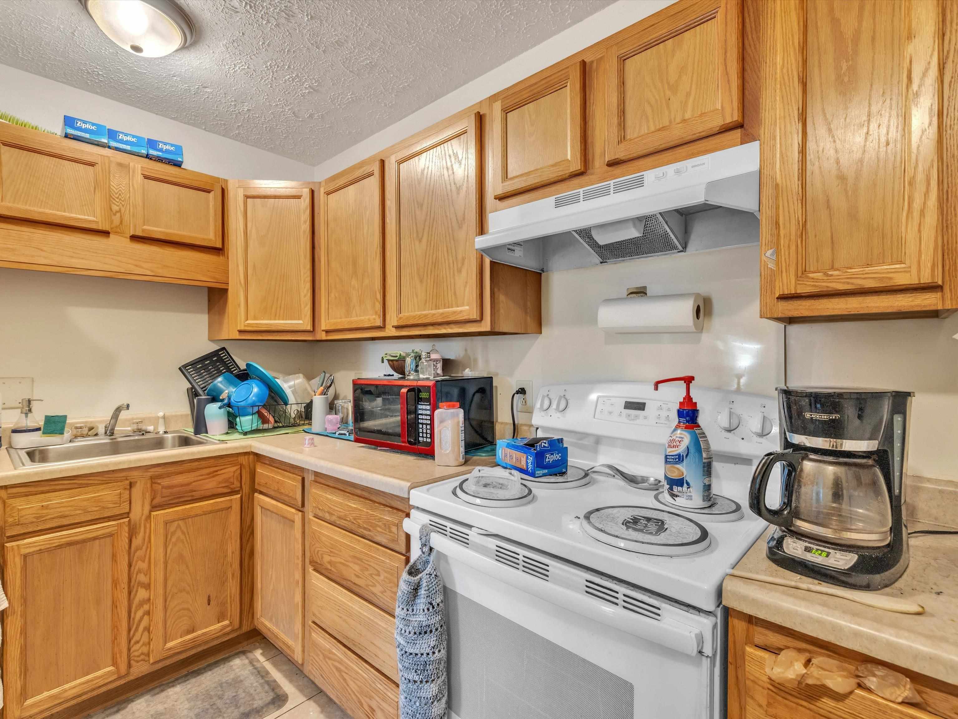 2330 Carter Road, Owensboro, Kentucky 42301, 2 Bedrooms Bedrooms, ,1 BathroomBathrooms,Quadruplex,For Sale,Carter Road,88126