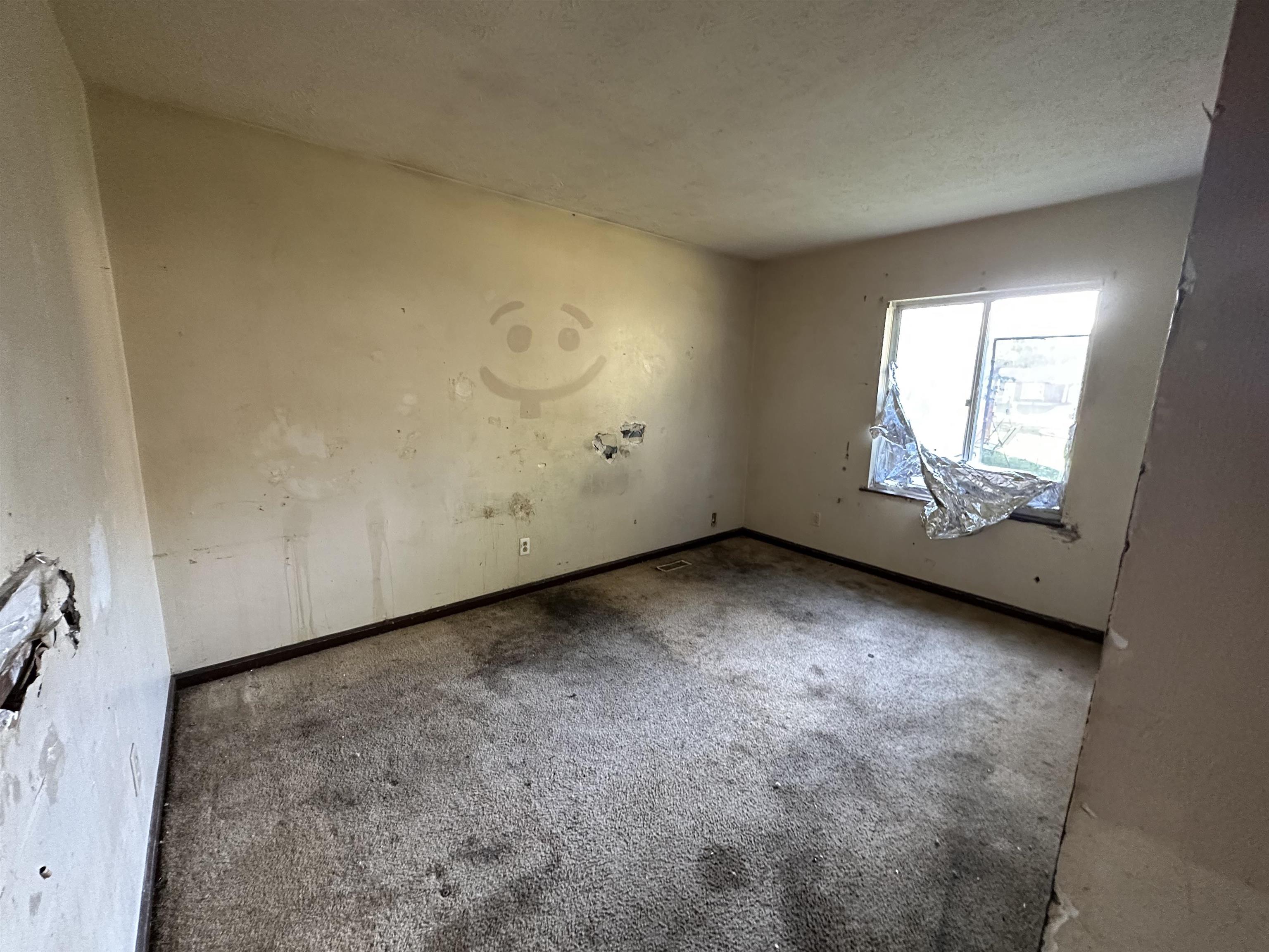 4128 Hoover Court, Owensboro, Kentucky 42301, 3 Bedrooms Bedrooms, ,1 BathroomBathrooms,Single Family Residence,For Sale,Hoover Court,88128