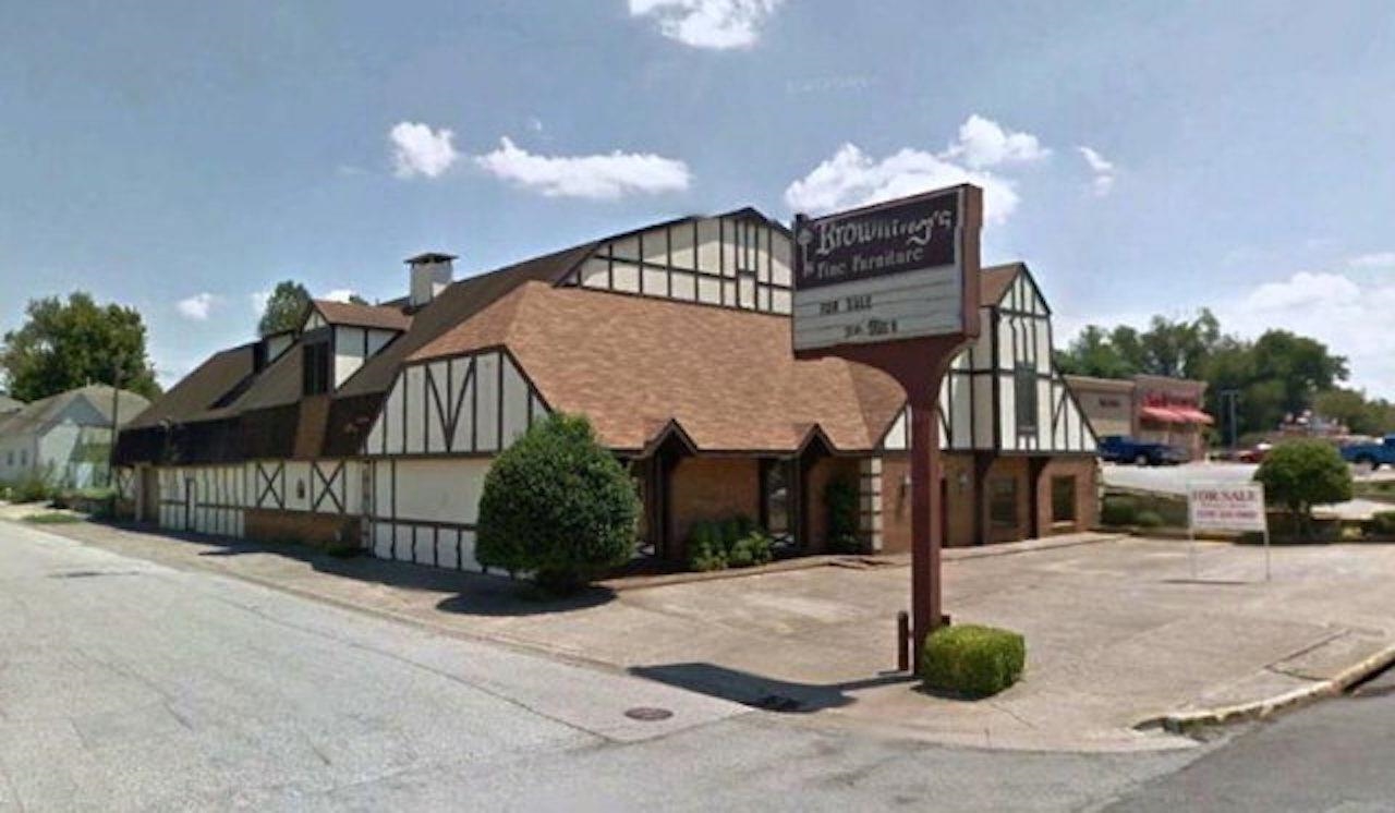 1201 Frederica Street, Owensboro, Kentucky 42301, ,Business,For Sale,Frederica Street,88136