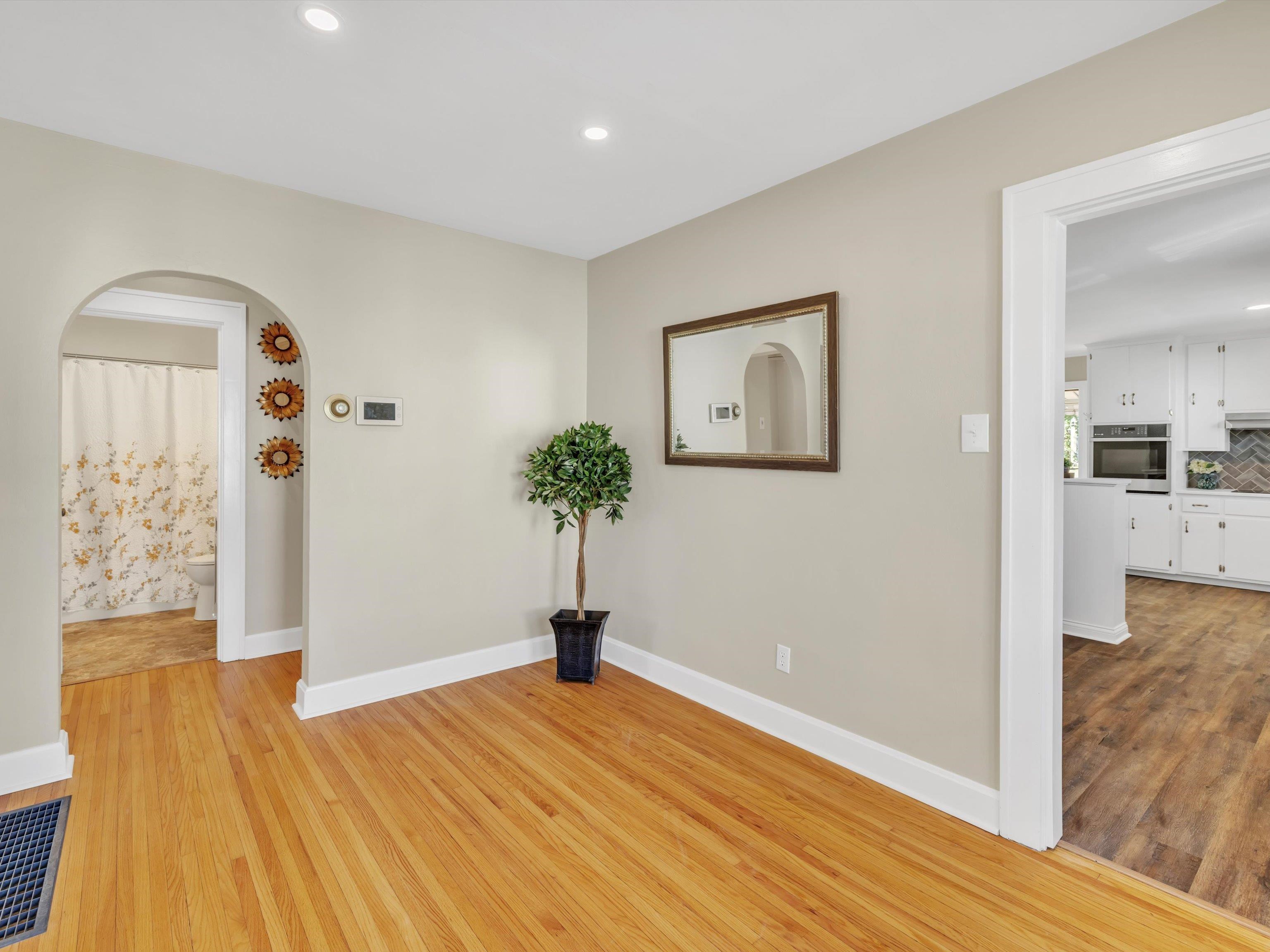 2706 Allen Street, Owensboro, Kentucky 42303, 2 Bedrooms Bedrooms, ,1 BathroomBathrooms,Single Family Residence,For Sale,Allen Street,88141