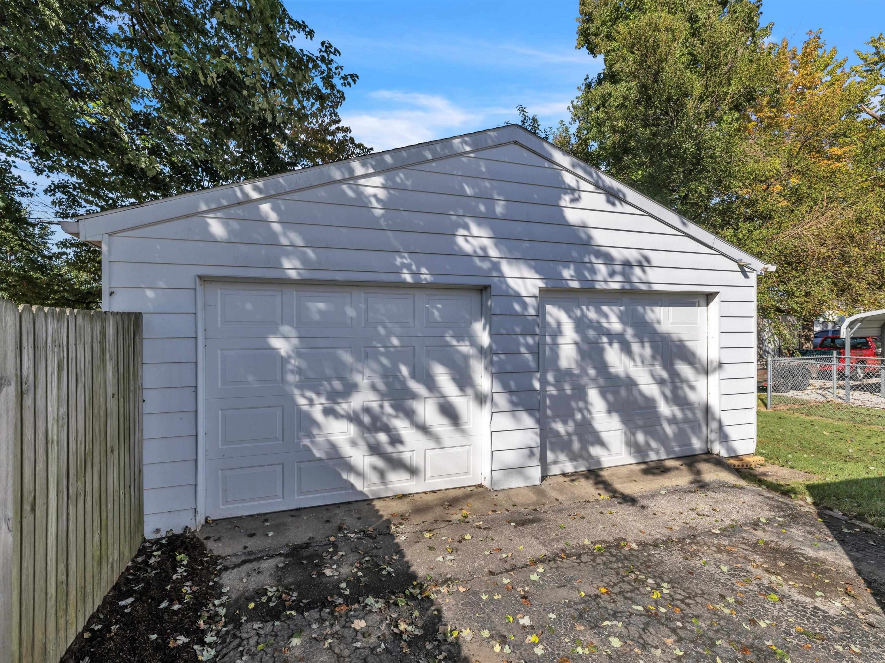 2706 Allen Street, Owensboro, Kentucky 42303, 2 Bedrooms Bedrooms, ,1 BathroomBathrooms,Single Family Residence,For Sale,Allen Street,88141