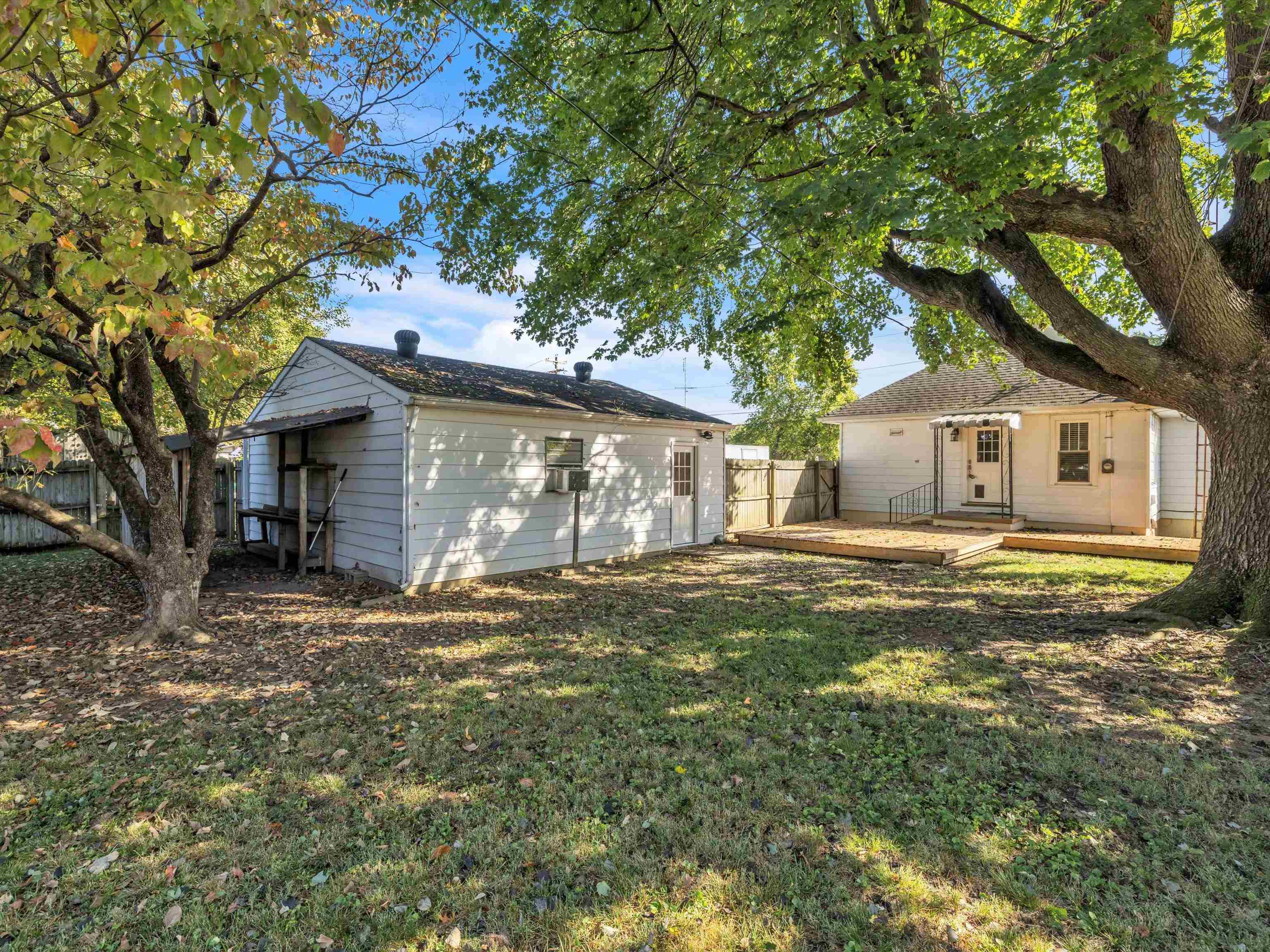 2706 Allen Street, Owensboro, Kentucky 42303, 2 Bedrooms Bedrooms, ,1 BathroomBathrooms,Single Family Residence,For Sale,Allen Street,88141