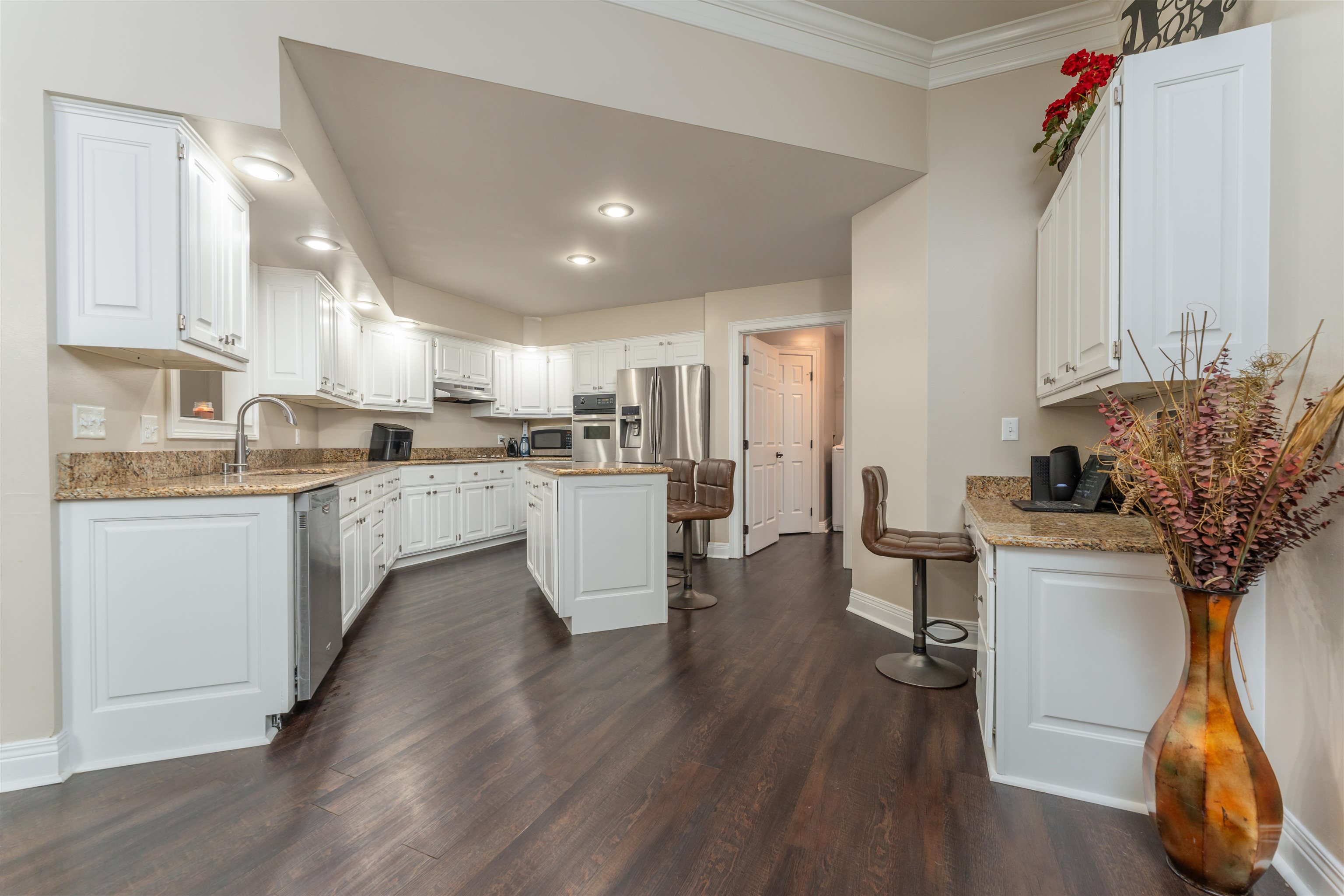 4111 Saddlebrooke Trail, Owensboro, Kentucky 42303, 3 Bedrooms Bedrooms, ,2 BathroomsBathrooms,Single Family Residence,For Sale,Saddlebrooke Trail,88142