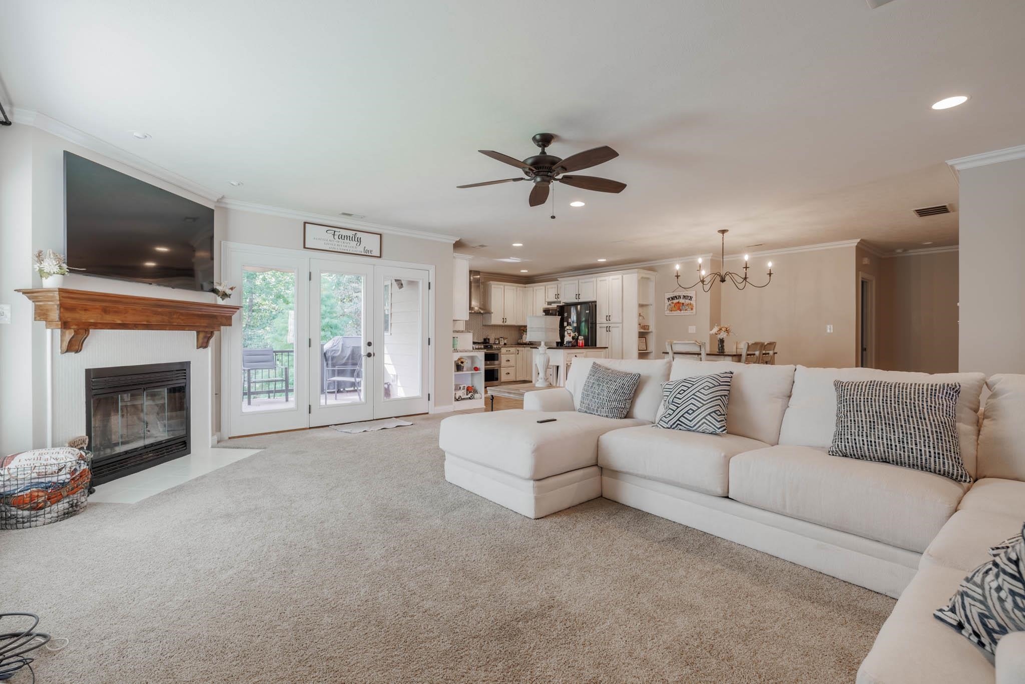 3359 Shadewood Terrace, Owensboro, Kentucky 42303, 3 Bedrooms Bedrooms, ,3 BathroomsBathrooms,Single Family Residence,For Sale,Shadewood Terrace,88143