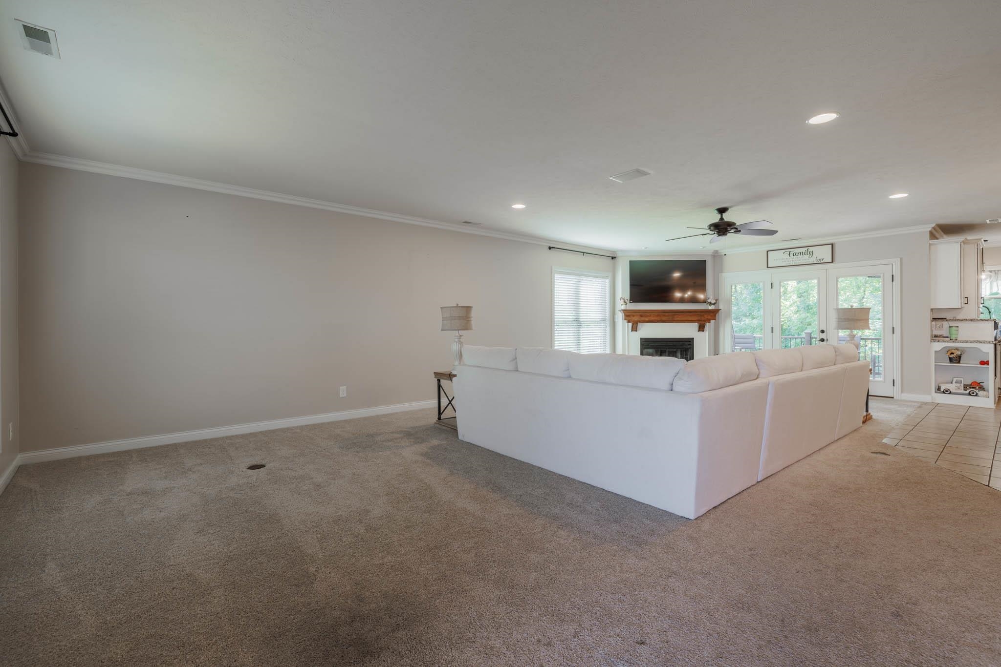 3359 Shadewood Terrace, Owensboro, Kentucky 42303, 3 Bedrooms Bedrooms, ,3 BathroomsBathrooms,Single Family Residence,For Sale,Shadewood Terrace,88143