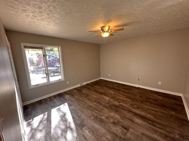 3567 Woodlane Dr, Philpot, Kentucky 42366, 4 Bedrooms Bedrooms, ,2 BathroomsBathrooms,Single Family Residence,For Sale,Woodlane Dr,88147